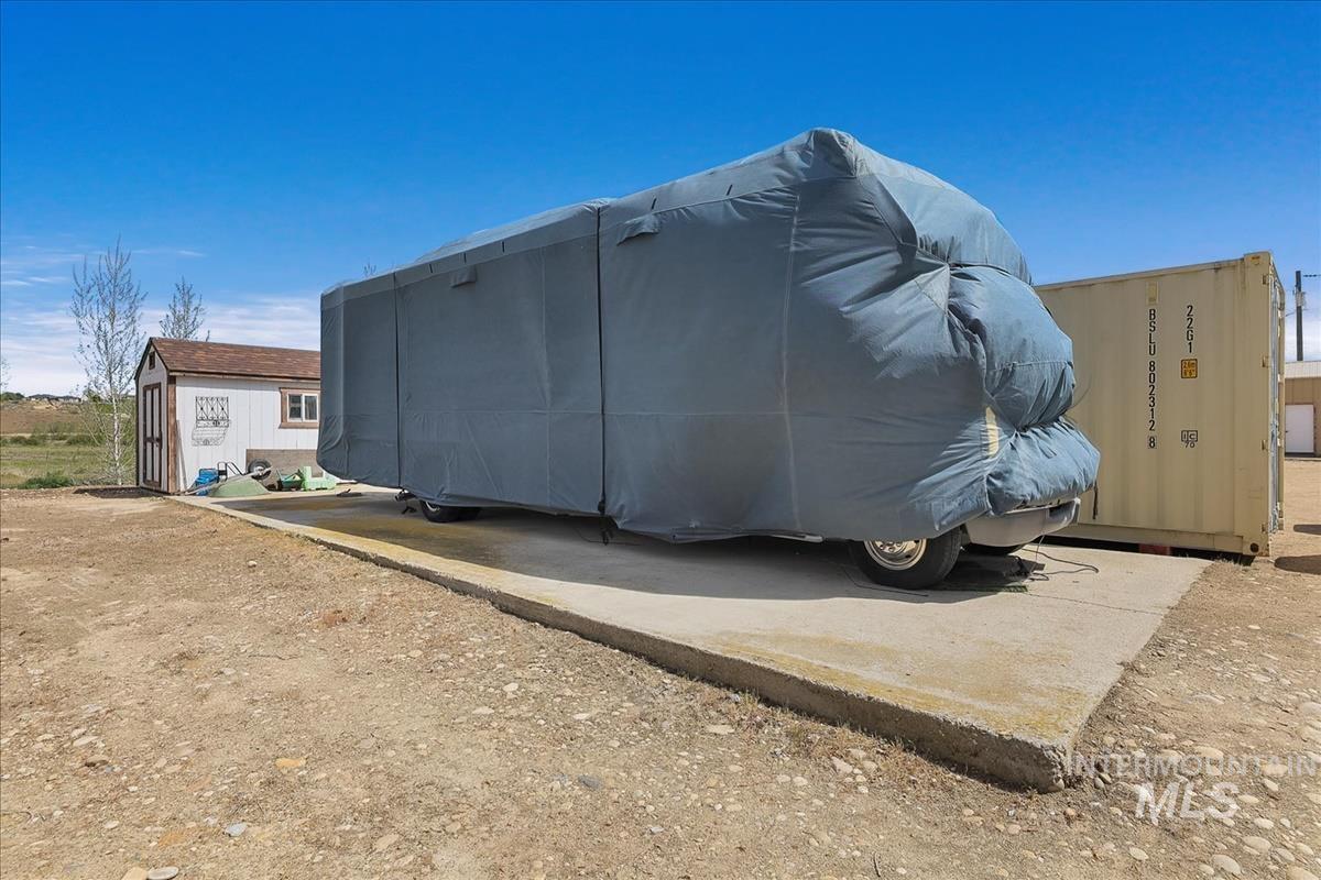 7590 Elko Lane, Middleton, Idaho 83669, 3 Bedrooms, 2 Bathrooms, Residential For Sale, Price $1,199,000, 98998062