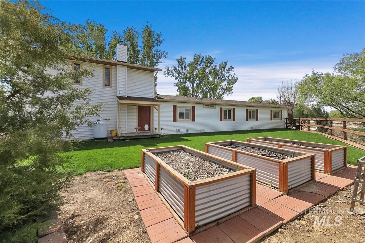 7590 Elko Lane, Middleton, Idaho 83669, 3 Bedrooms, 2 Bathrooms, Residential For Sale, Price $1,199,000, 98998062