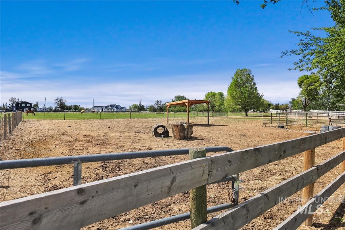 7590 Elko Lane, Middleton, Idaho 83669, 3 Bedrooms, 2 Bathrooms, Residential For Sale, Price $1,199,000, 98998062