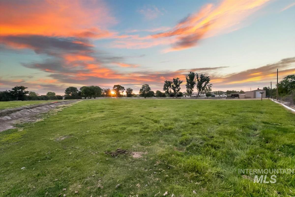 7590 Elko Lane, Middleton, Idaho 83669, 3 Bedrooms, 2 Bathrooms, Residential For Sale, Price $1,199,000, 98998062