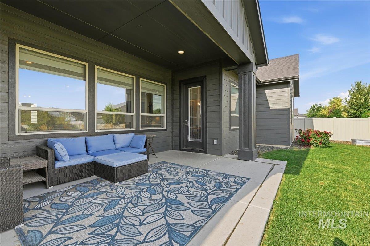 2768 Sawtelle Peak Street, Meridian, Idaho 83642, 4 Bedrooms, 3 Bathrooms, Residential For Sale, Price $885,000, 98998064