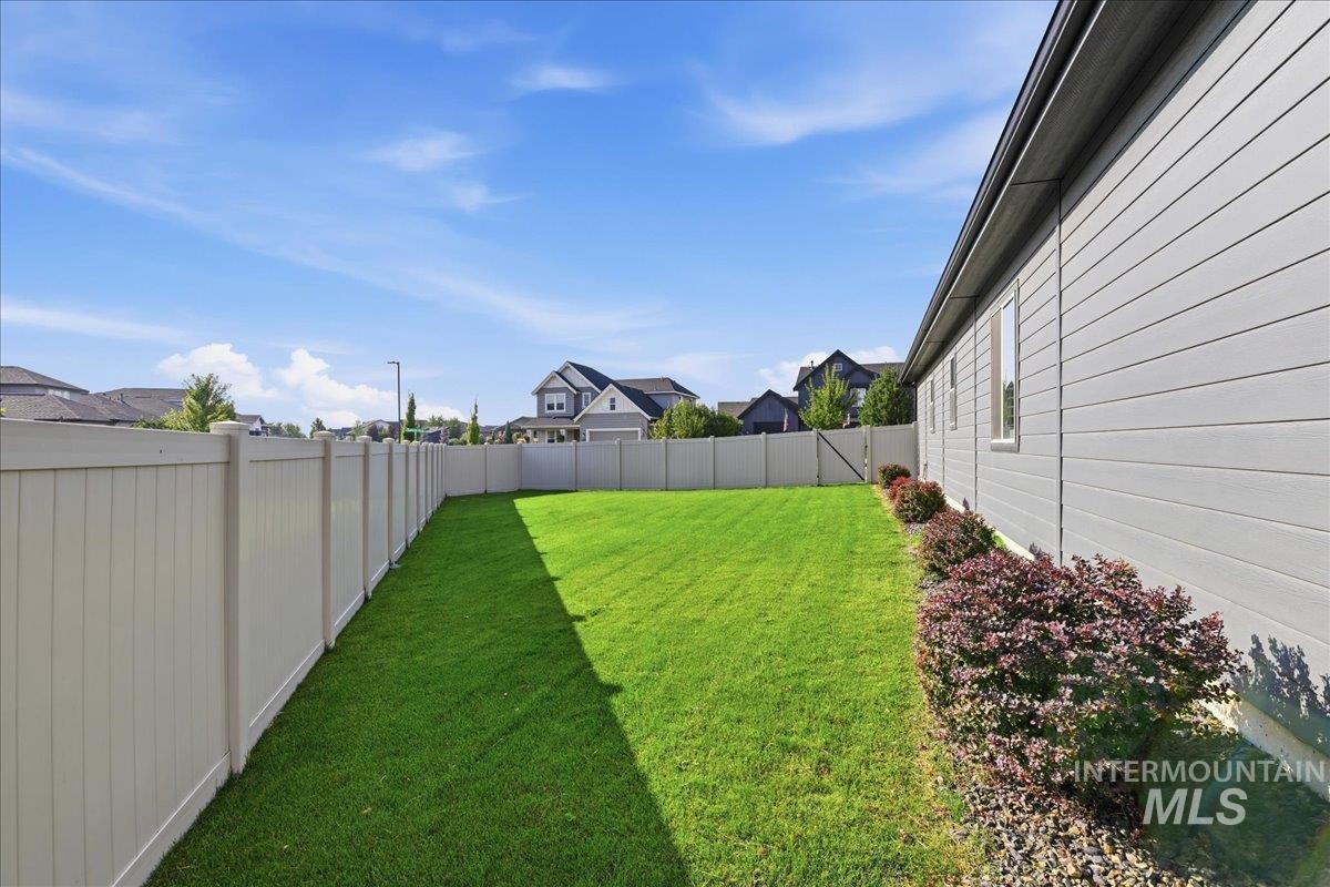 2768 Sawtelle Peak Street, Meridian, Idaho 83642, 4 Bedrooms, 3 Bathrooms, Residential For Sale, Price $885,000, 98998064