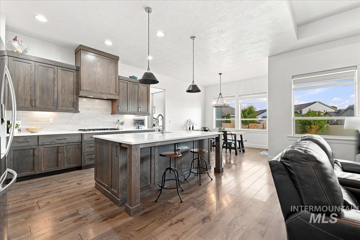 2768 Sawtelle Peak Street, Meridian, Idaho 83642, 4 Bedrooms, 3 Bathrooms, Residential For Sale, Price $885,000, 98998064