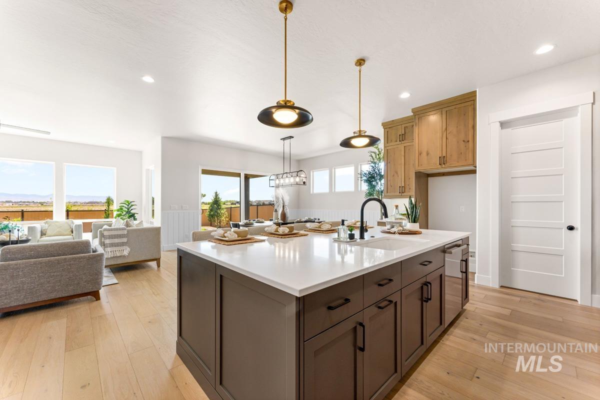 13767 N Spring Creek Way, Boise, Idaho 83714, 4 Bedrooms, 3.5 Bathrooms, Residential For Sale, Price $1,329,742, 98998065