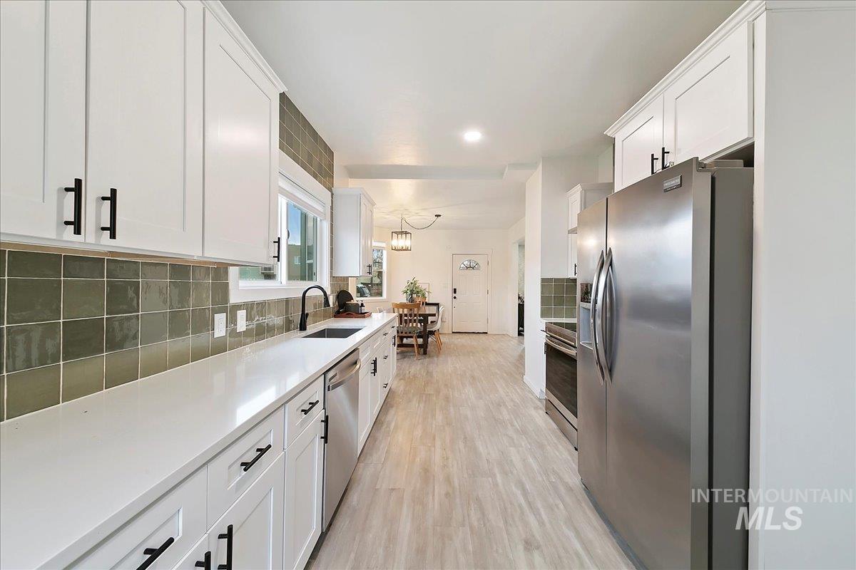 515 S 15th St, Boise, Idaho 83702, 3 Bedrooms, 2.5 Bathrooms, Residential Income For Sale, Price $545,600, 98998066
