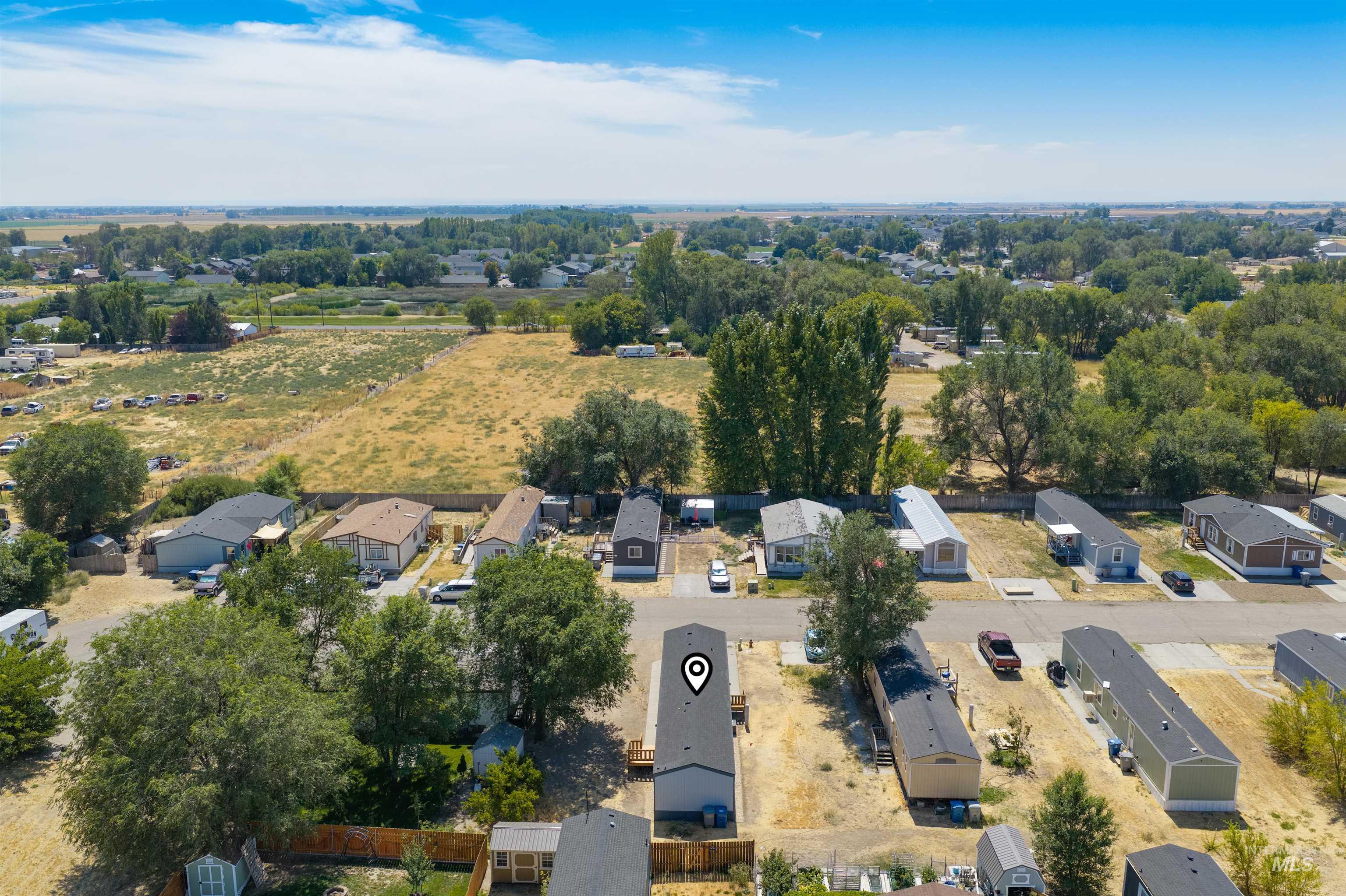 210 Dawn Dr, Mountain Home, Idaho 83647, 3 Bedrooms, 2 Bathrooms, Residential For Sale, Price $97,500, 98998067