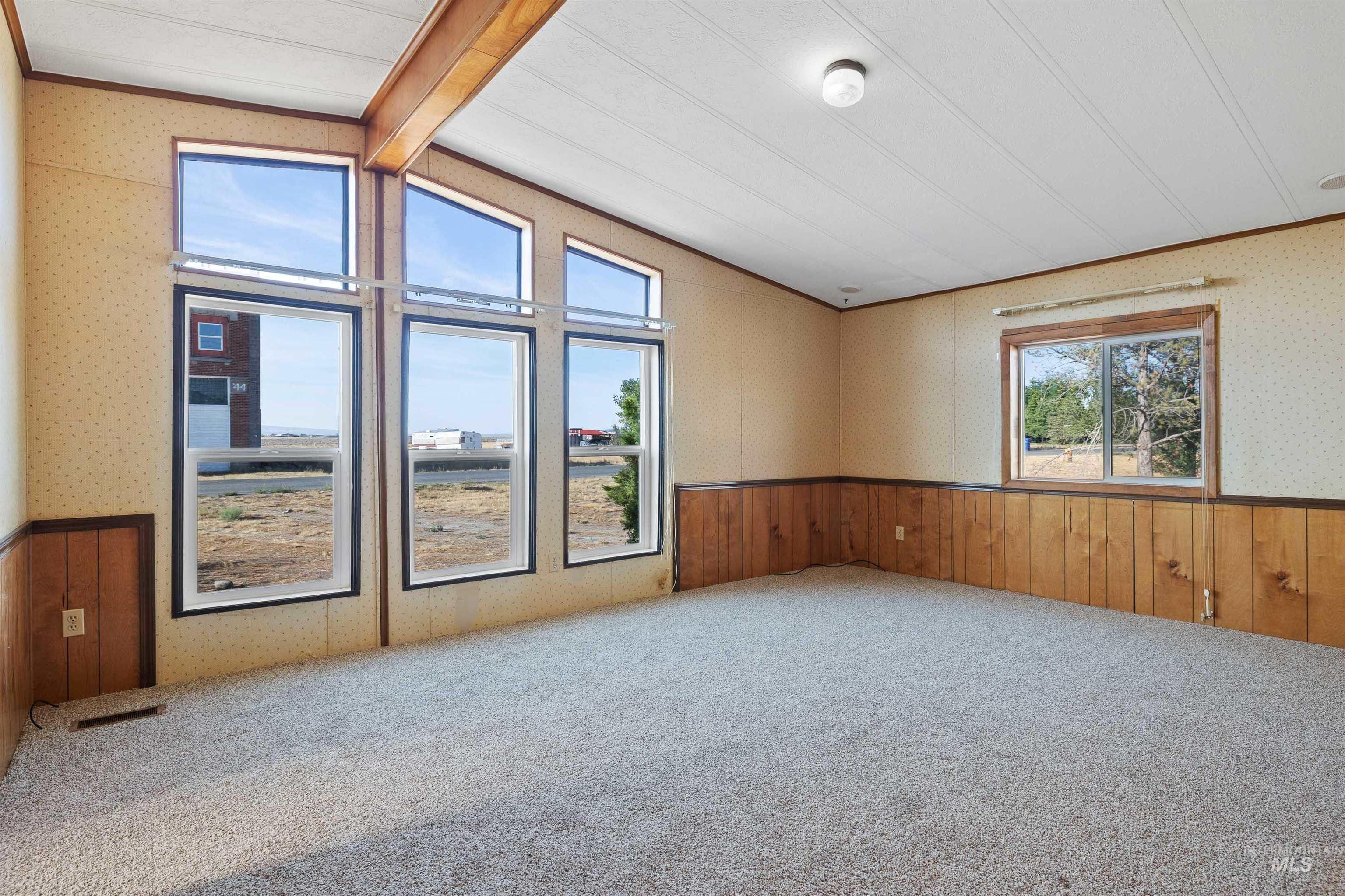 2451 Central Ave., Hollister, Idaho 83301, 3 Bedrooms, 2 Bathrooms, Residential For Sale, Price $210,000, 98998068