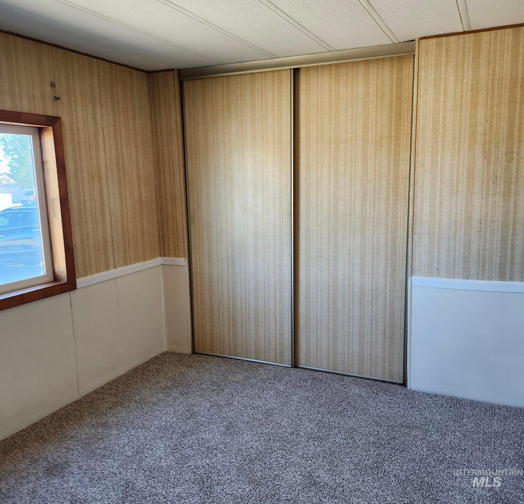 2451 Central Ave., Hollister, Idaho 83301, 3 Bedrooms, 2 Bathrooms, Residential For Sale, Price $210,000, 98998068