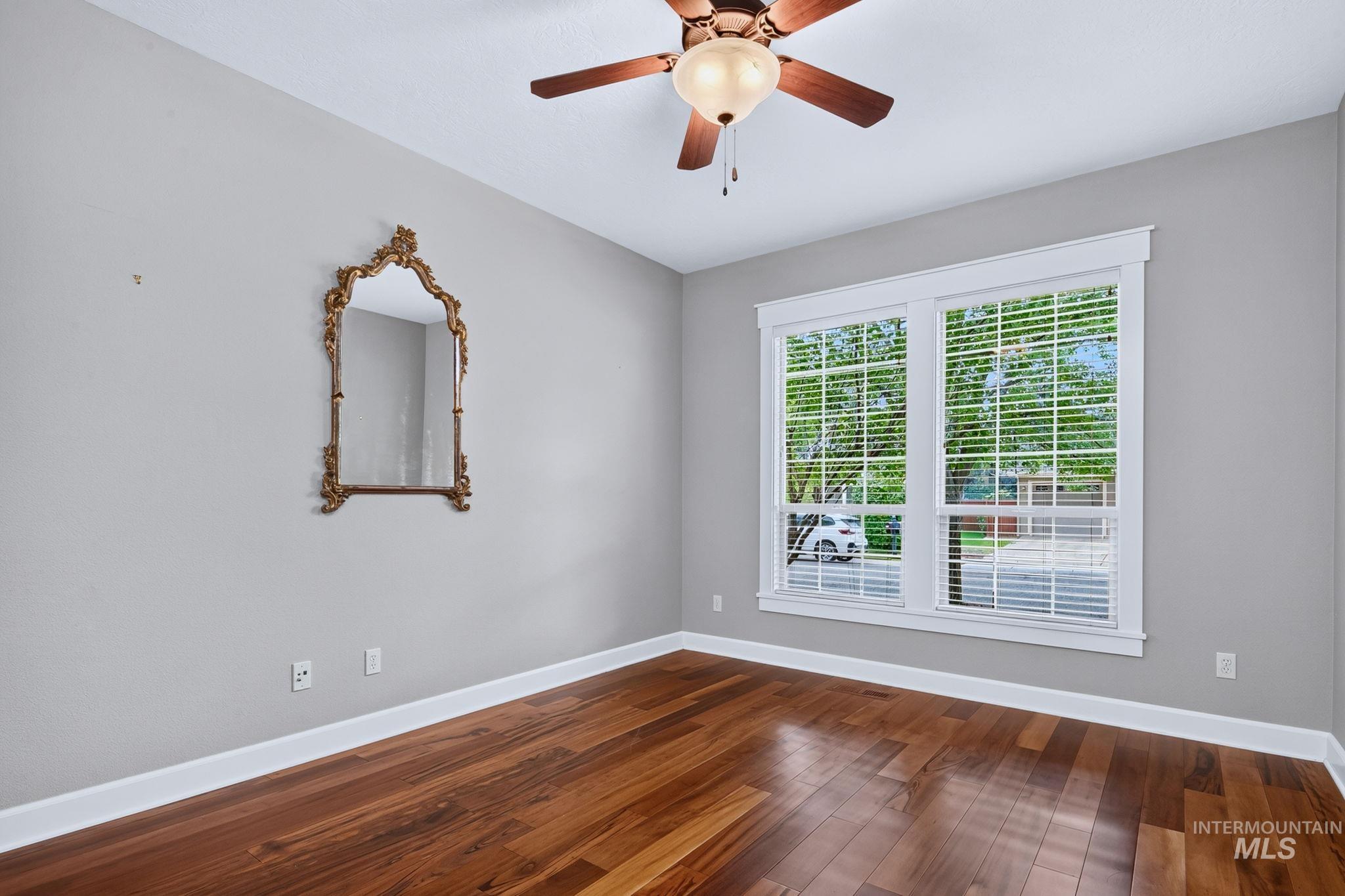 3660 N Colbourne Way, Meridian, Idaho 83646, 3 Bedrooms, 2 Bathrooms, Residential For Sale, Price $629,900,MLS 98998070