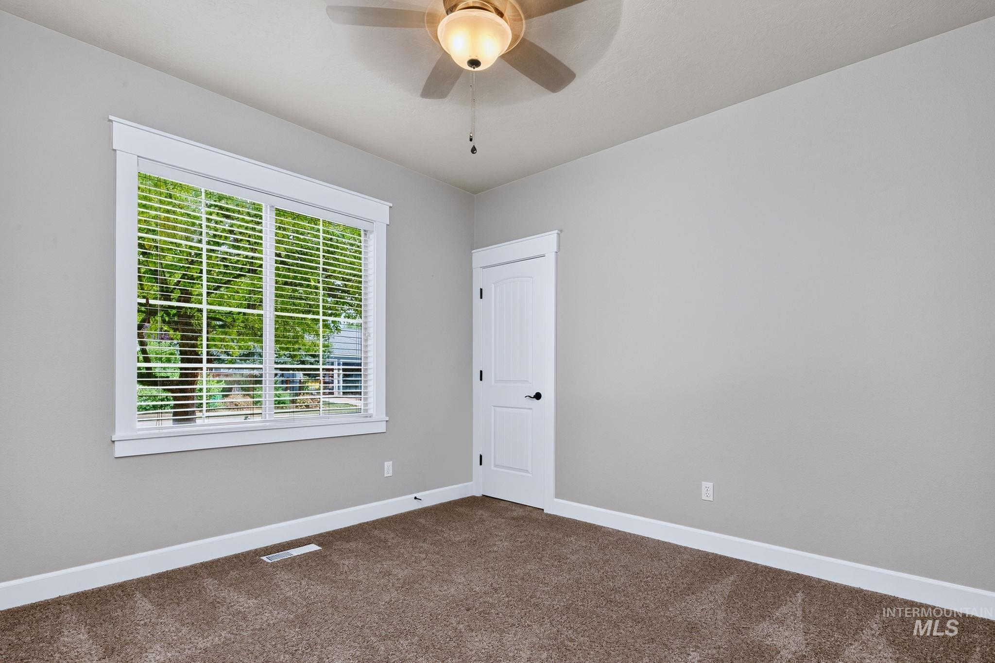 3660 N Colbourne Way, Meridian, Idaho 83646, 3 Bedrooms, 2 Bathrooms, Residential For Sale, Price $629,900,MLS 98998070
