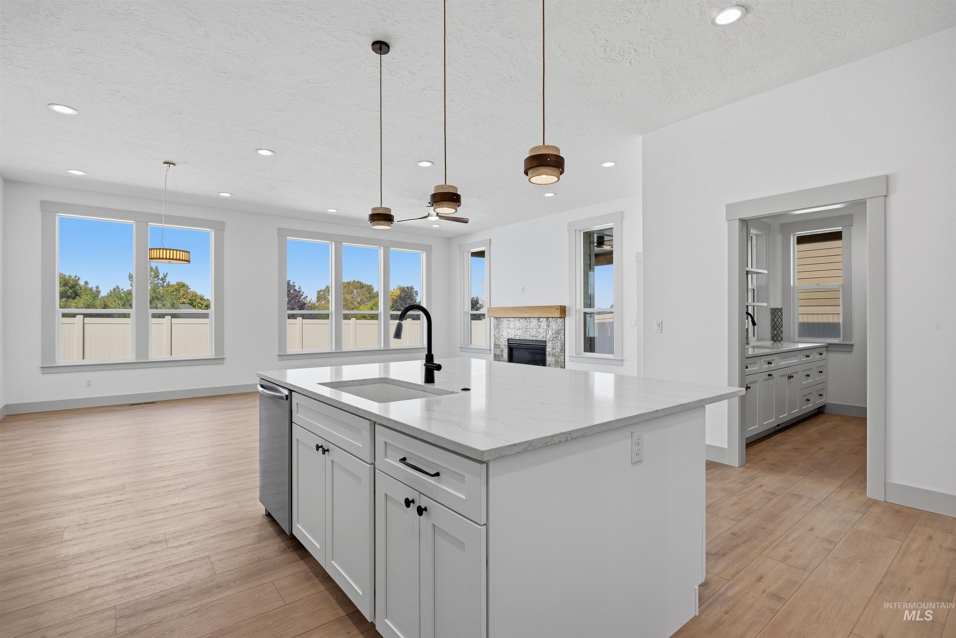451 W Elaine Ct, Nampa, Idaho 83686, 4 Bedrooms, 3 Bathrooms, Residential For Sale, Price $719,900,MLS 98998075