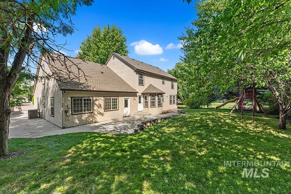 3510 N North St, Boise, Idaho 83703, 4 Bedrooms, 3.5 Bathrooms, Residential For Sale, Price $725,000,MLS 98998076