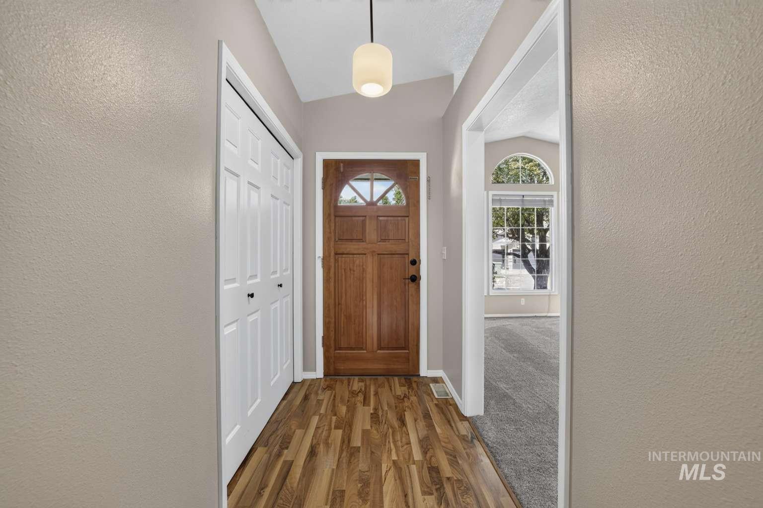 12705 W Audi Ct, Boise, Idaho 83713, 3 Bedrooms, 2 Bathrooms, Residential For Sale, Price $450,000,MLS 98998080