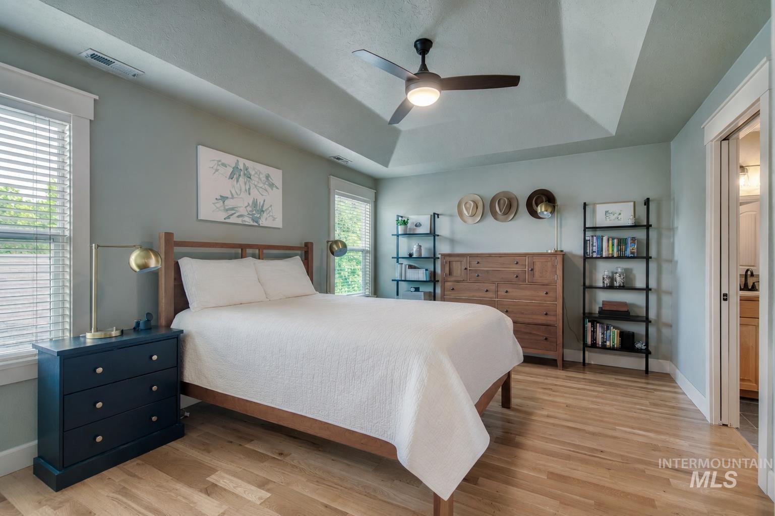 3989 N Park Crossing Ave, Meridian, Idaho 83646, 3 Bedrooms, 2.5 Bathrooms, Residential For Sale, Price $494,900,MLS 98998081