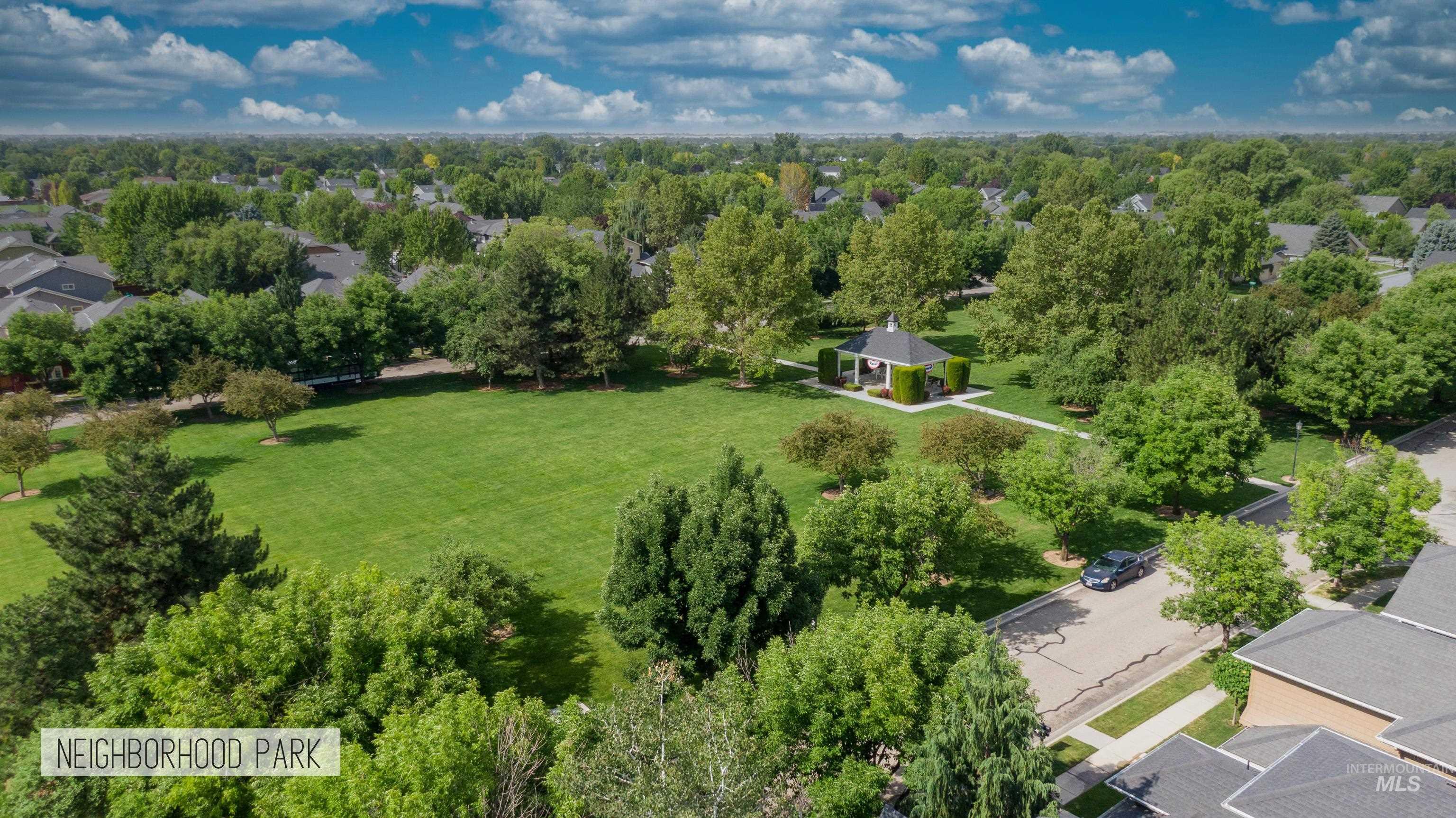 3989 N Park Crossing Ave, Meridian, Idaho 83646, 3 Bedrooms, 2.5 Bathrooms, Residential For Sale, Price $494,900,MLS 98998081