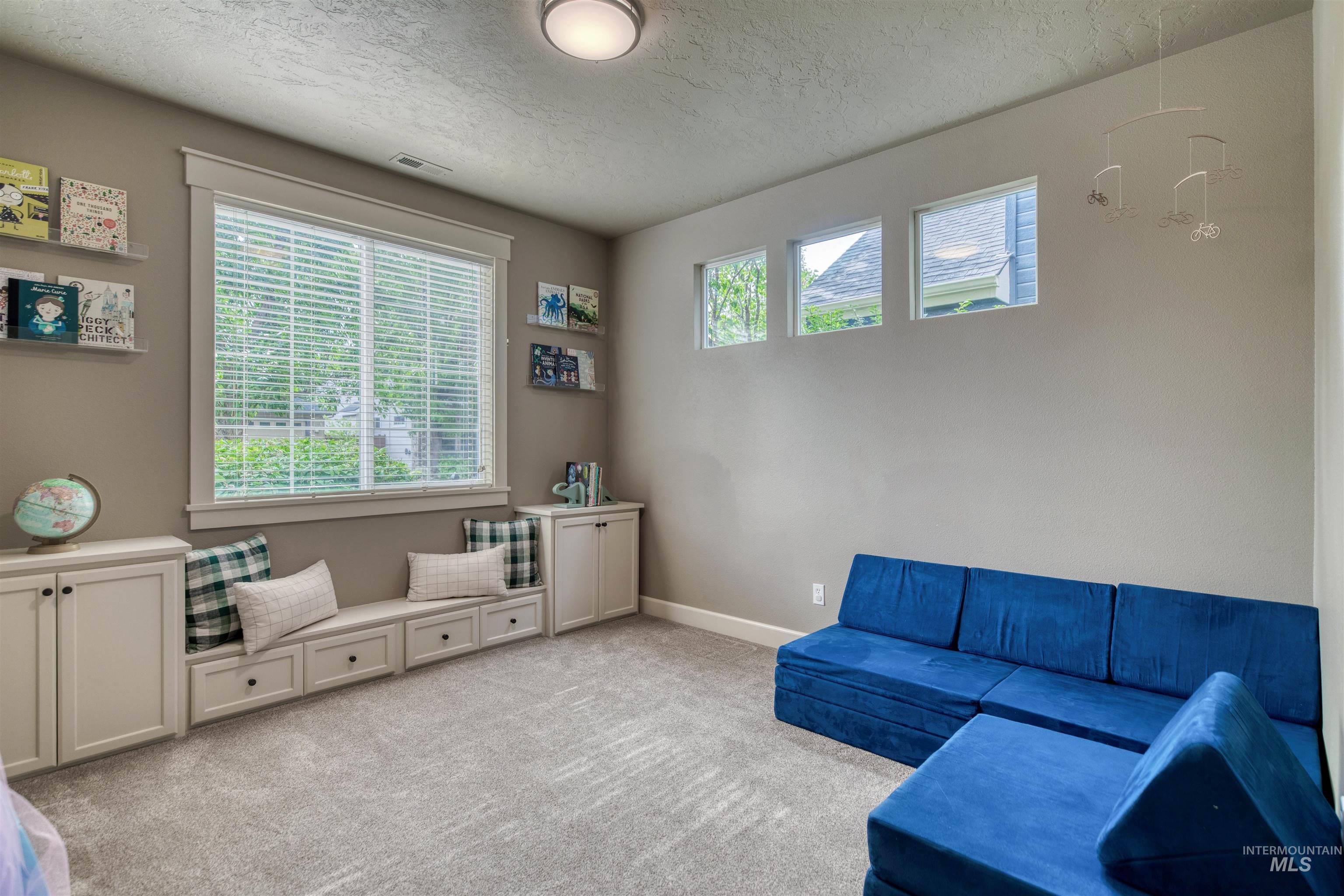 3989 N Park Crossing Ave, Meridian, Idaho 83646, 3 Bedrooms, 2.5 Bathrooms, Residential For Sale, Price $494,900,MLS 98998081