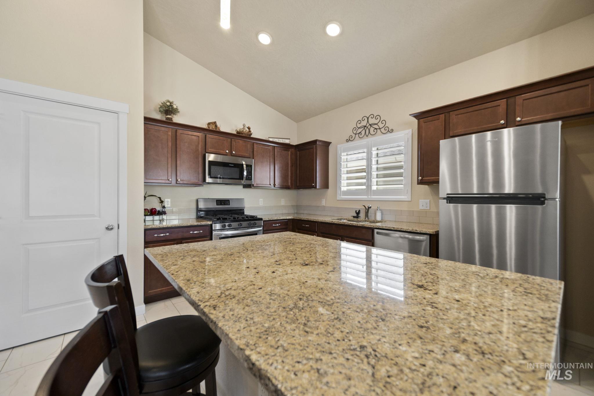 16911 N Cornwallis Way, Nampa, Idaho 83687, 3 Bedrooms, 2 Bathrooms, Residential For Sale, Price $399,900,MLS 98998088