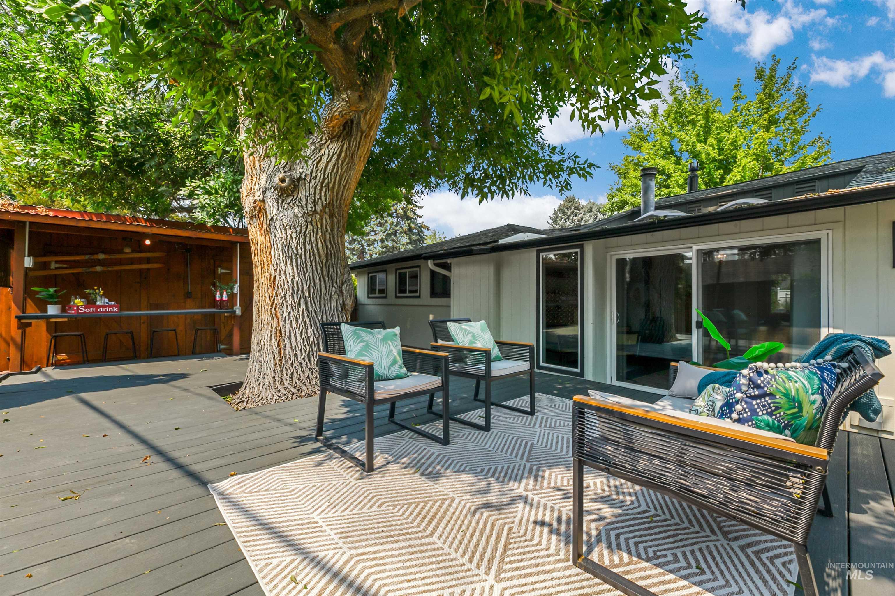 157 W Willoway Drive, Boise, Idaho 83705, 4 Bedrooms, 2 Bathrooms, Residential For Sale, Price $749,000,MLS 98998090