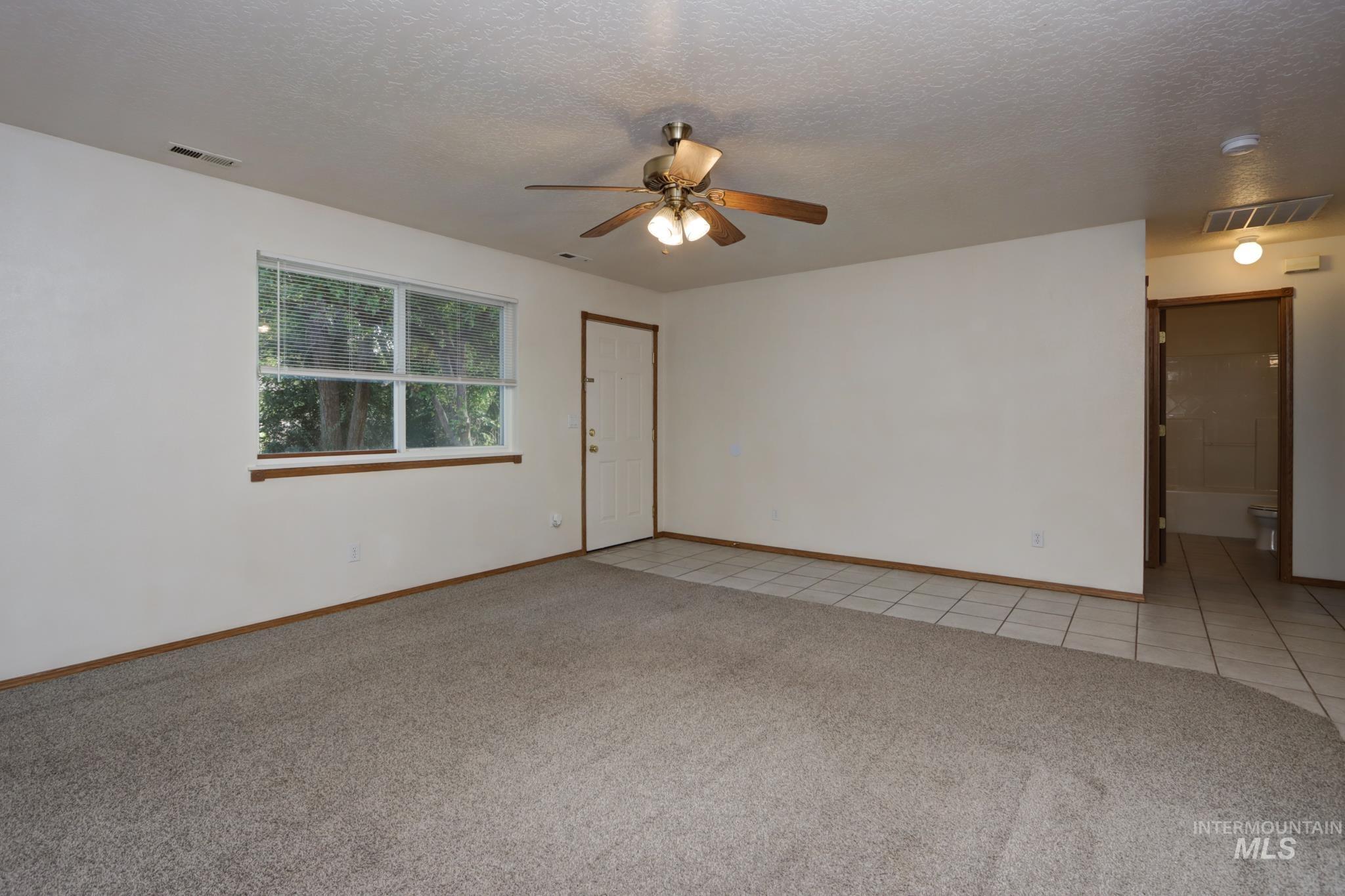 532 S Powerline Rd, Nampa, Idaho 83686, 2 Bedrooms, 2 Bathrooms, Residential Income For Sale, Price $539,000, 98998091