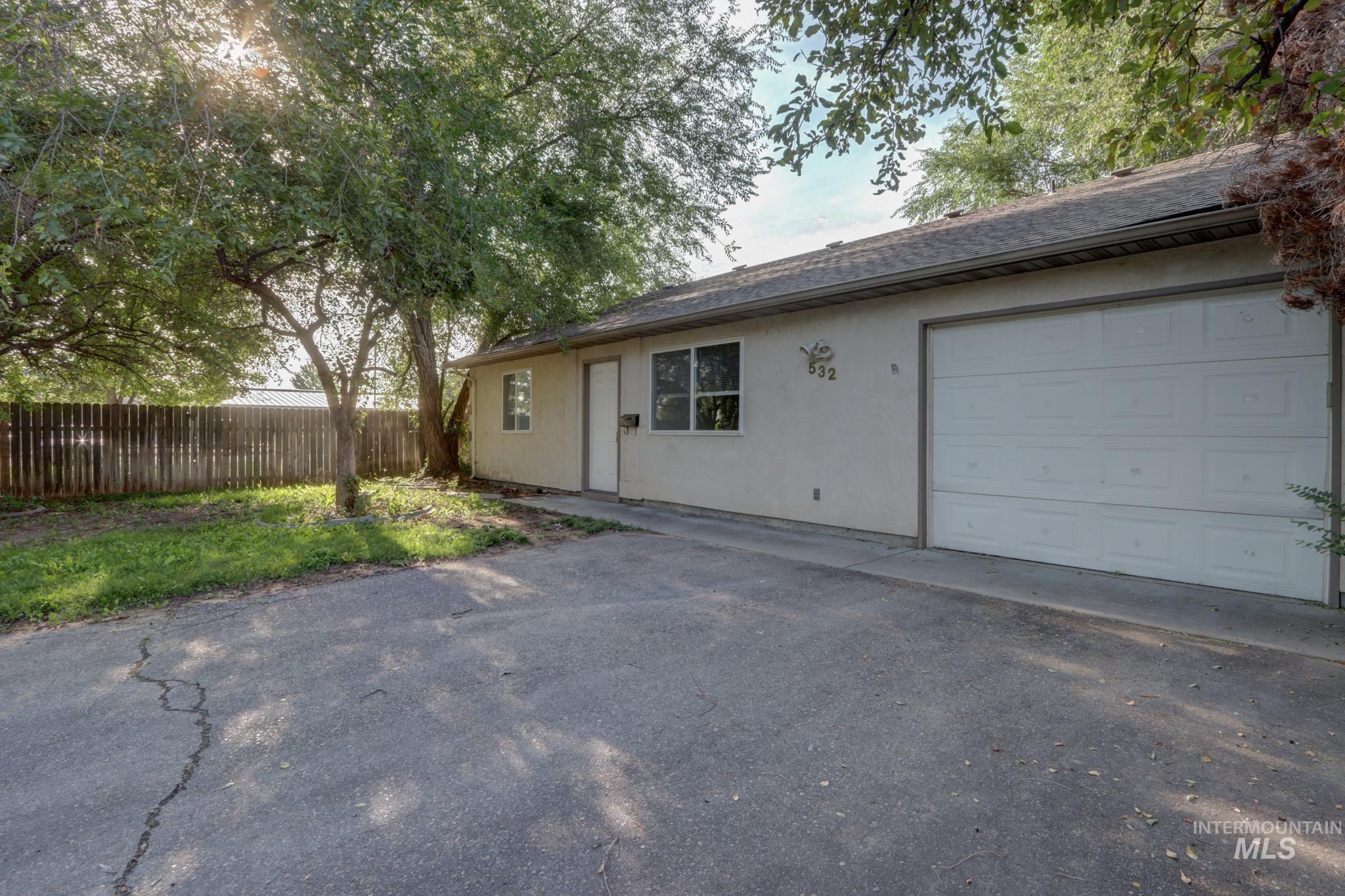 532 S Powerline Rd, Nampa, Idaho 83686, 2 Bedrooms, 2 Bathrooms, Residential Income For Sale, Price $539,000, 98998091