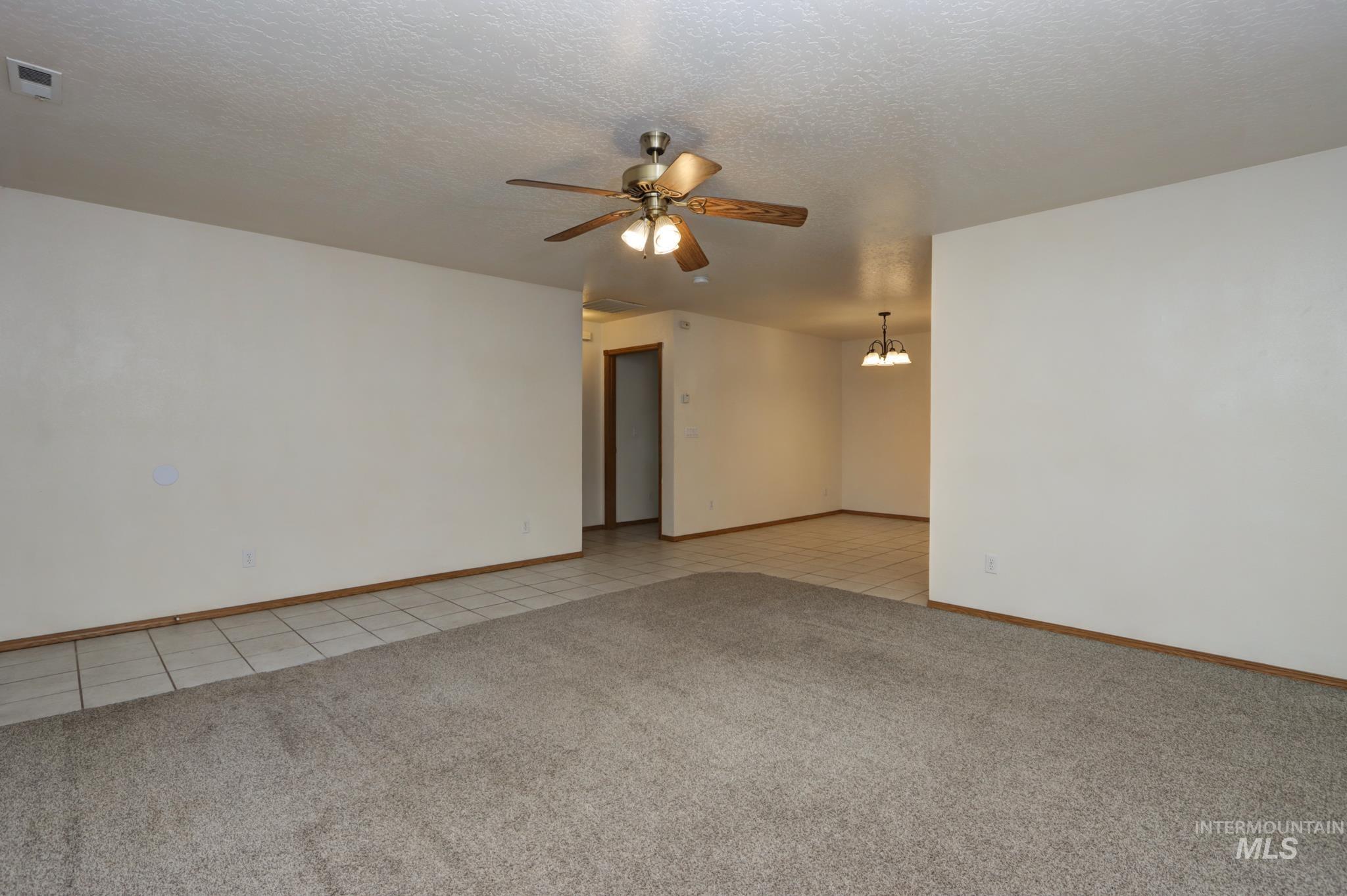 532 S Powerline Rd, Nampa, Idaho 83686, 2 Bedrooms, 2 Bathrooms, Residential Income For Sale, Price $539,000, 98998091