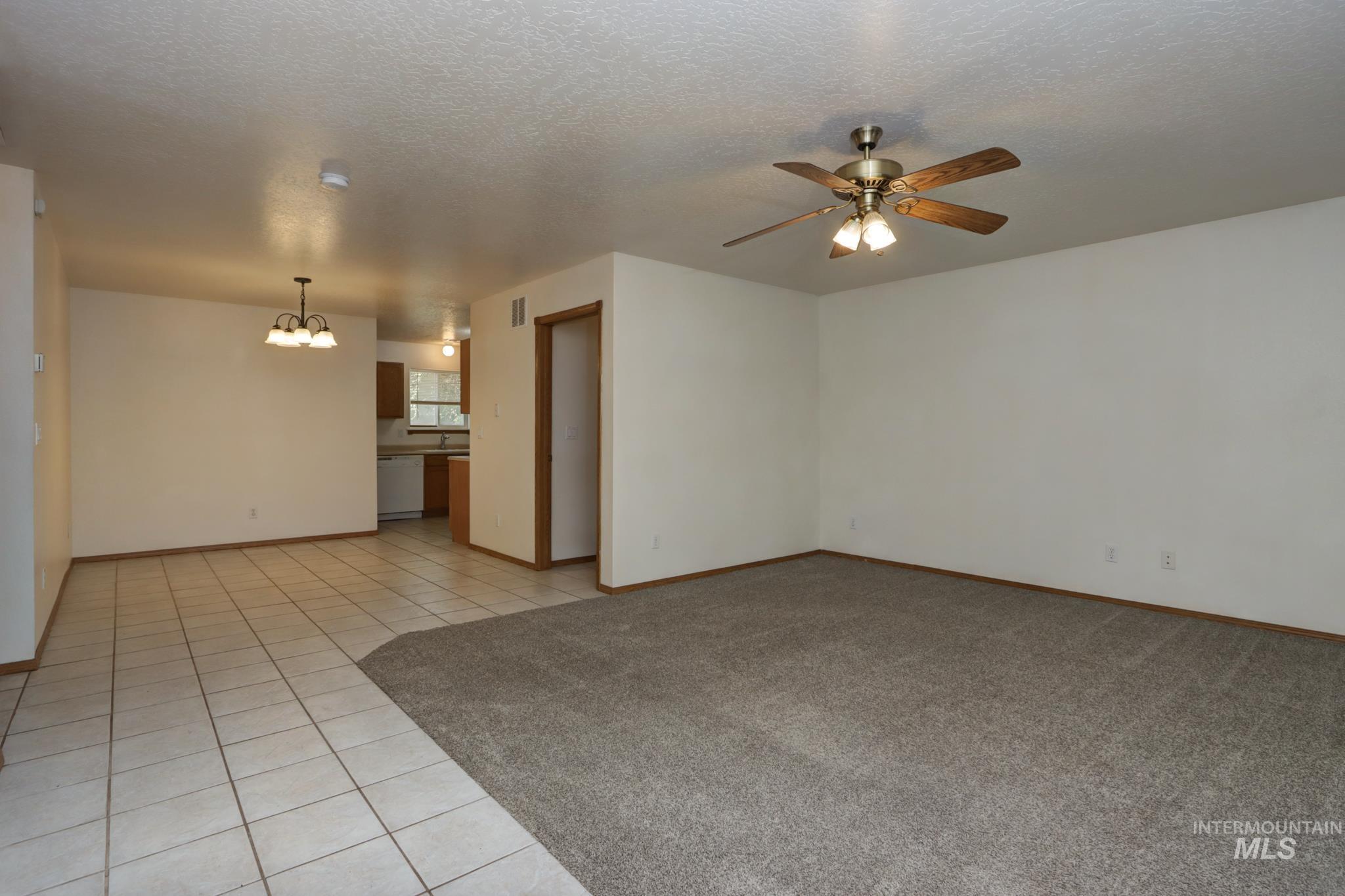 532 S Powerline Rd, Nampa, Idaho 83686, 2 Bedrooms, 2 Bathrooms, Residential Income For Sale, Price $539,000, 98998091