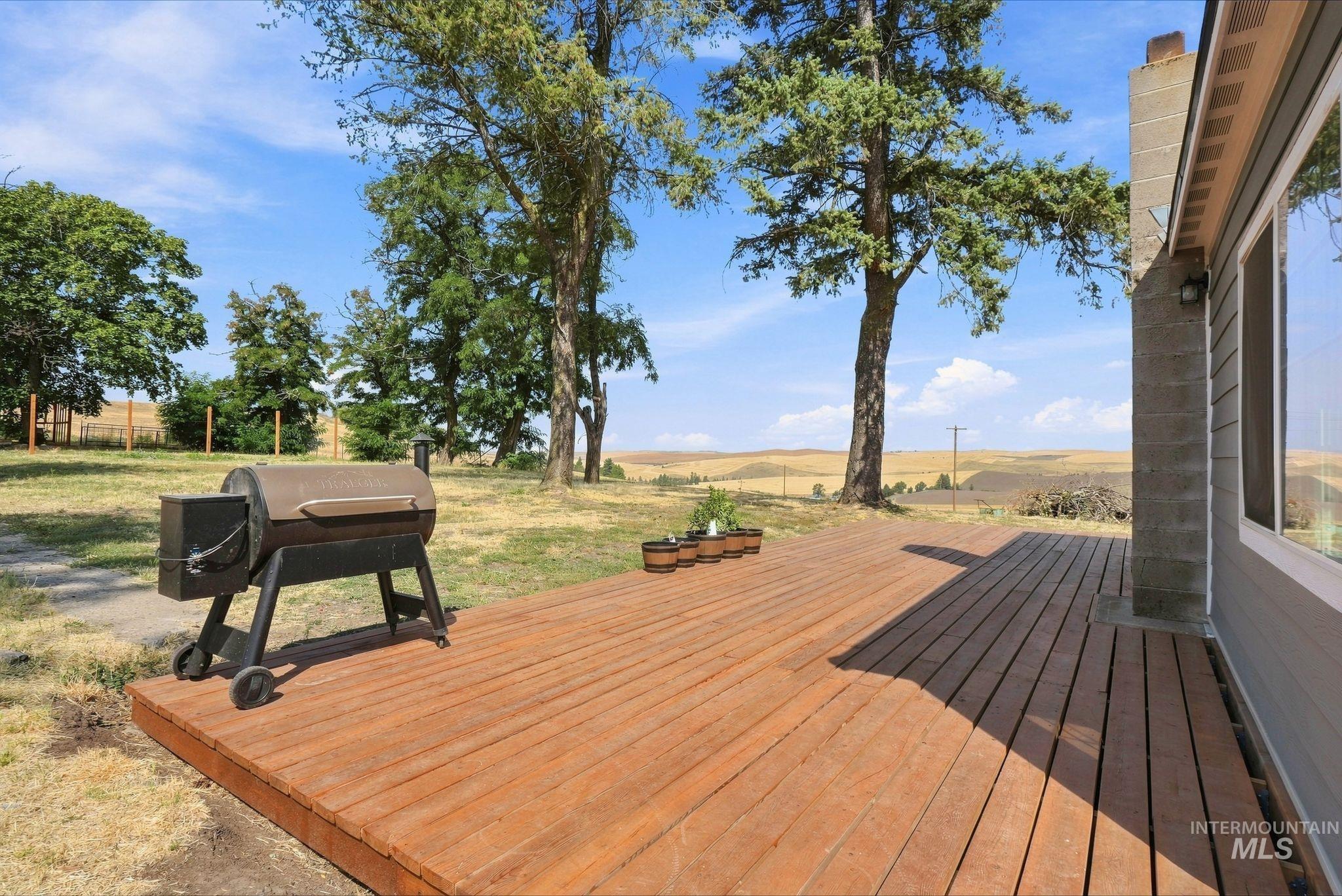 16078 Hoffman Road, Kendrick, Idaho 83537, 4 Bedrooms, 1 Bathroom, Residential For Sale, Price $565,000,MLS 98998092