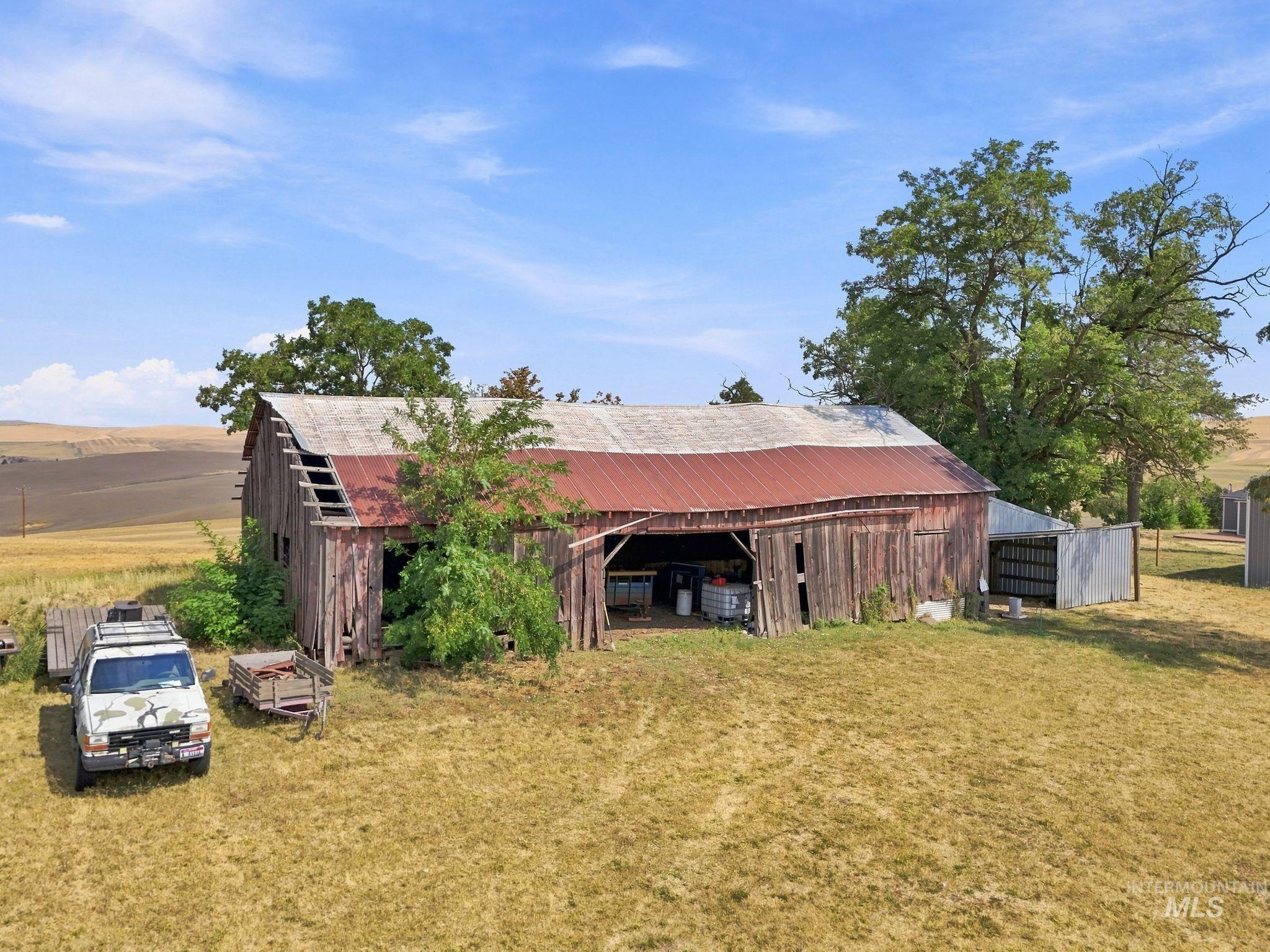 16078 Hoffman Road, Kendrick, Idaho 83537, 4 Bedrooms, 1 Bathroom, Residential For Sale, Price $565,000,MLS 98998092
