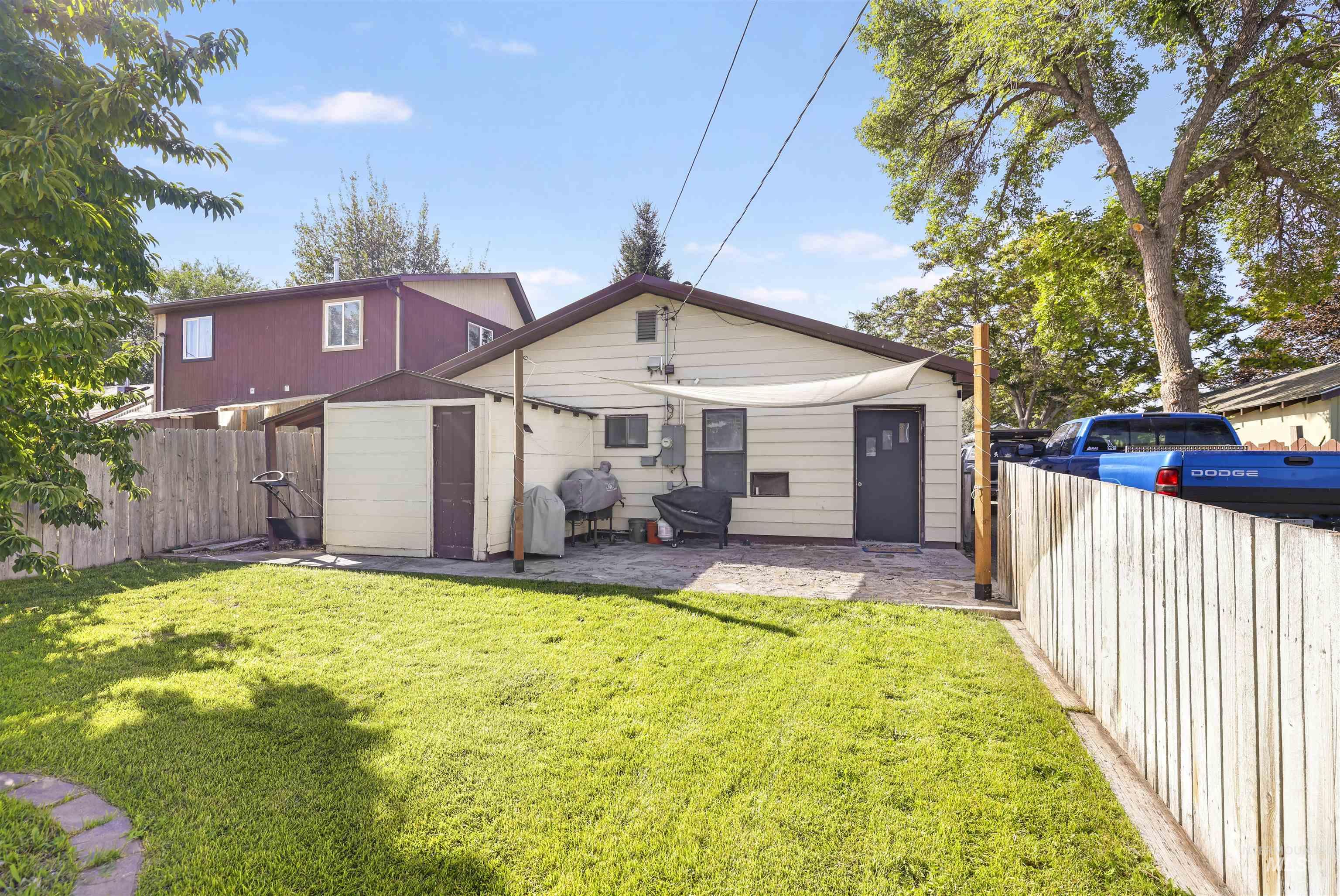 432 Monroe, Kimberly, Idaho 83341, 2 Bedrooms, 2 Bathrooms, Residential For Sale, Price $265,000,MLS 98998097