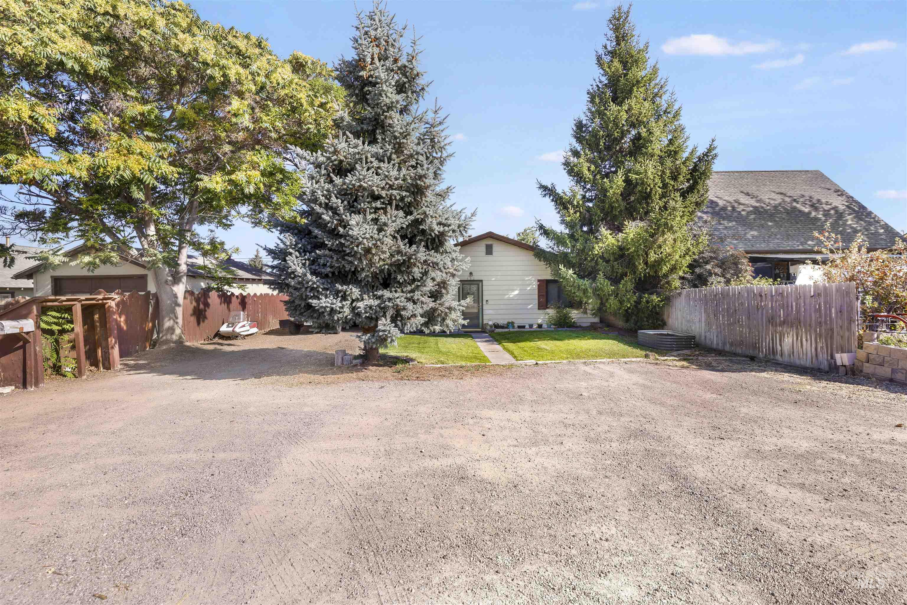 432 Monroe, Kimberly, Idaho 83341, 2 Bedrooms, 2 Bathrooms, Residential For Sale, Price $265,000,MLS 98998097