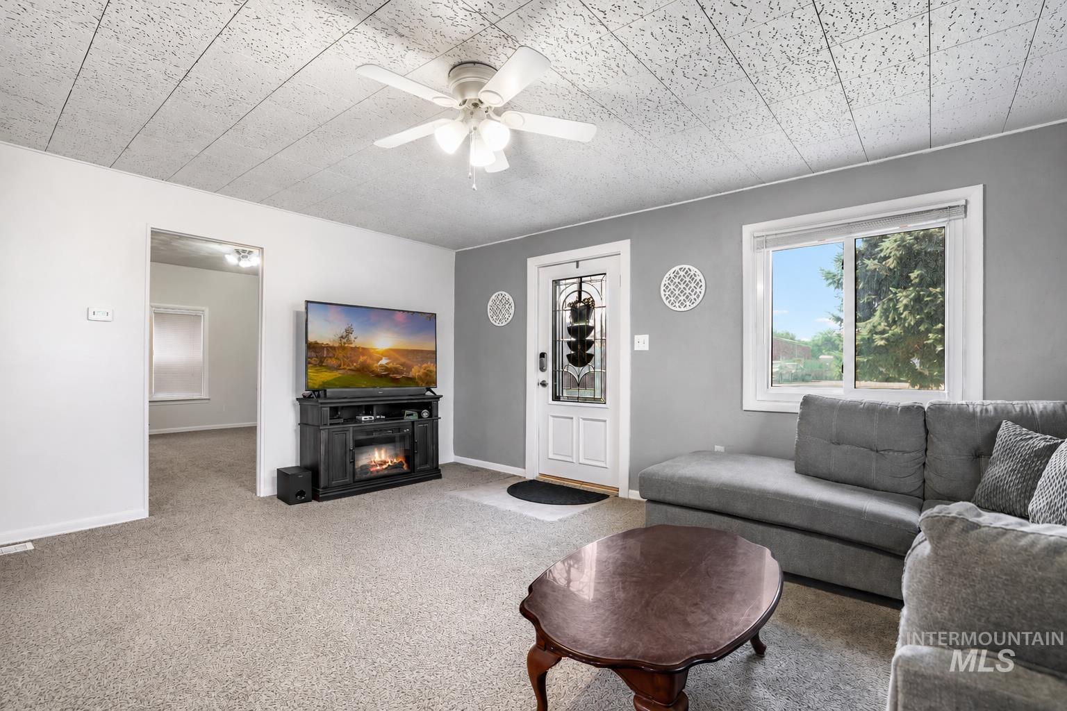 432 Monroe, Kimberly, Idaho 83341, 2 Bedrooms, 2 Bathrooms, Residential For Sale, Price $265,000,MLS 98998097
