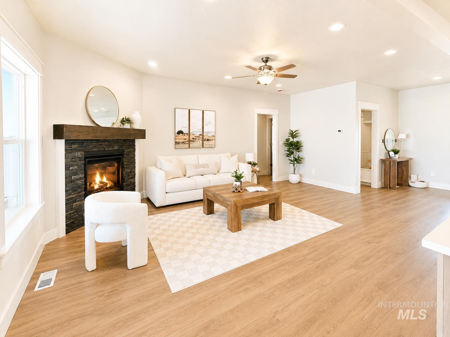 1110 S Recess Way, Kuna, Idaho 83634, 4 Bedrooms, 3.5 Bathrooms, Residential For Sale, Price $599,900, 98998103