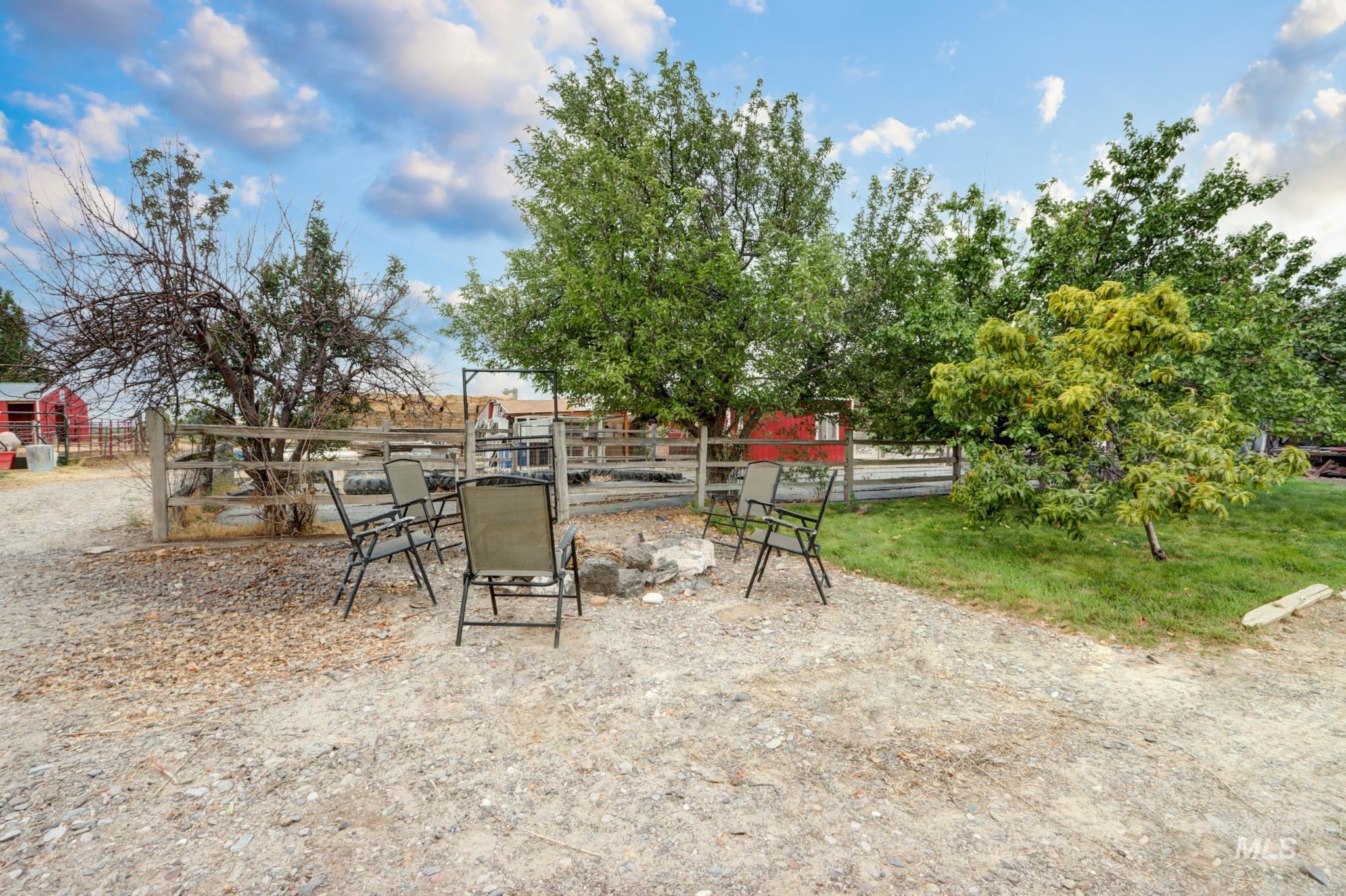 2498 Track, Melba, Idaho 83641, 4 Bedrooms, 3.5 Bathrooms, Residential For Sale, Price $989,000, 98998104