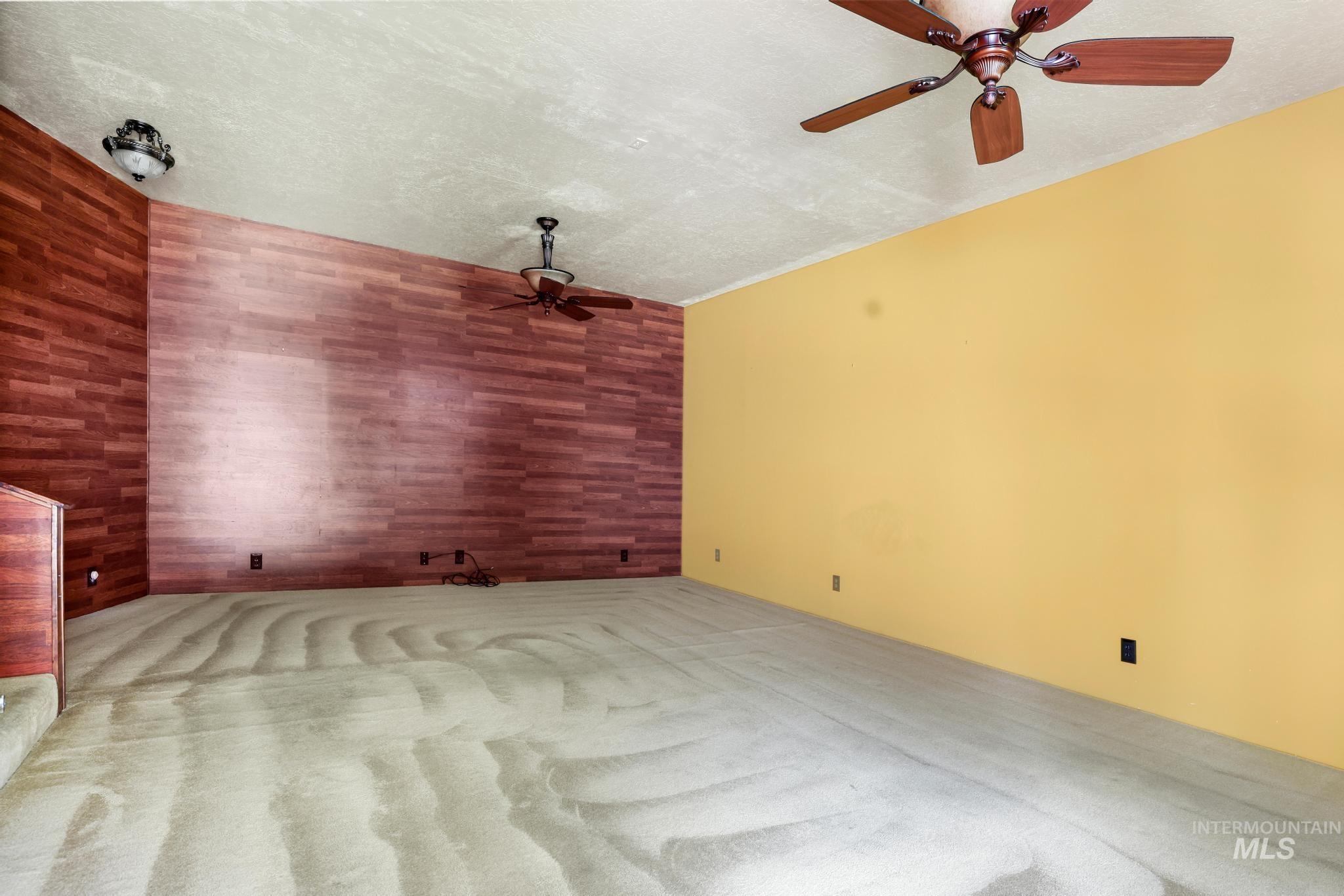 2047 Candlewood Cir, Twin Falls, Idaho 83301, 5 Bedrooms, 3.5 Bathrooms, Residential For Sale, Price $599,000,MLS 98998108