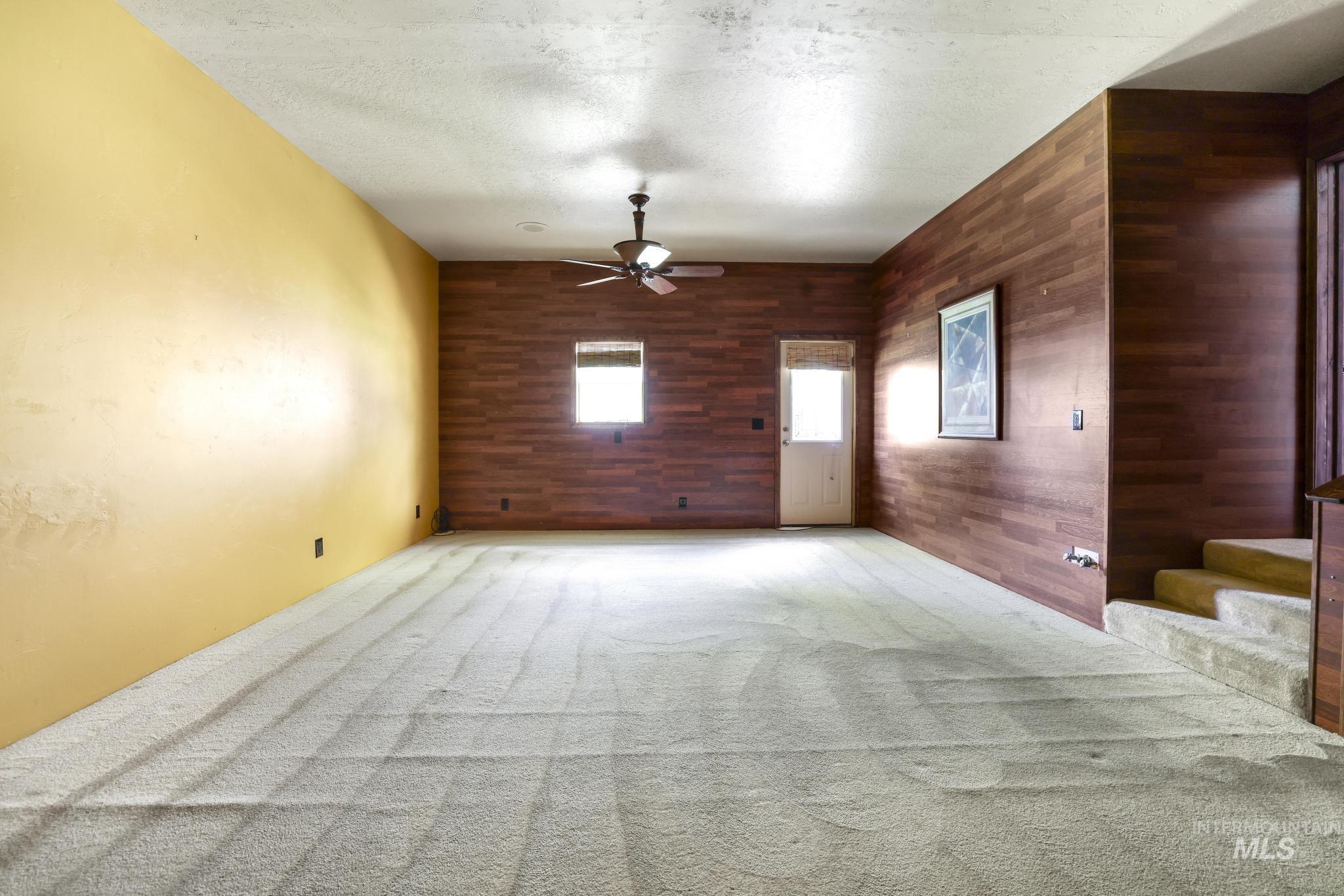 2047 Candlewood Cir, Twin Falls, Idaho 83301, 5 Bedrooms, 3.5 Bathrooms, Residential For Sale, Price $599,000,MLS 98998108