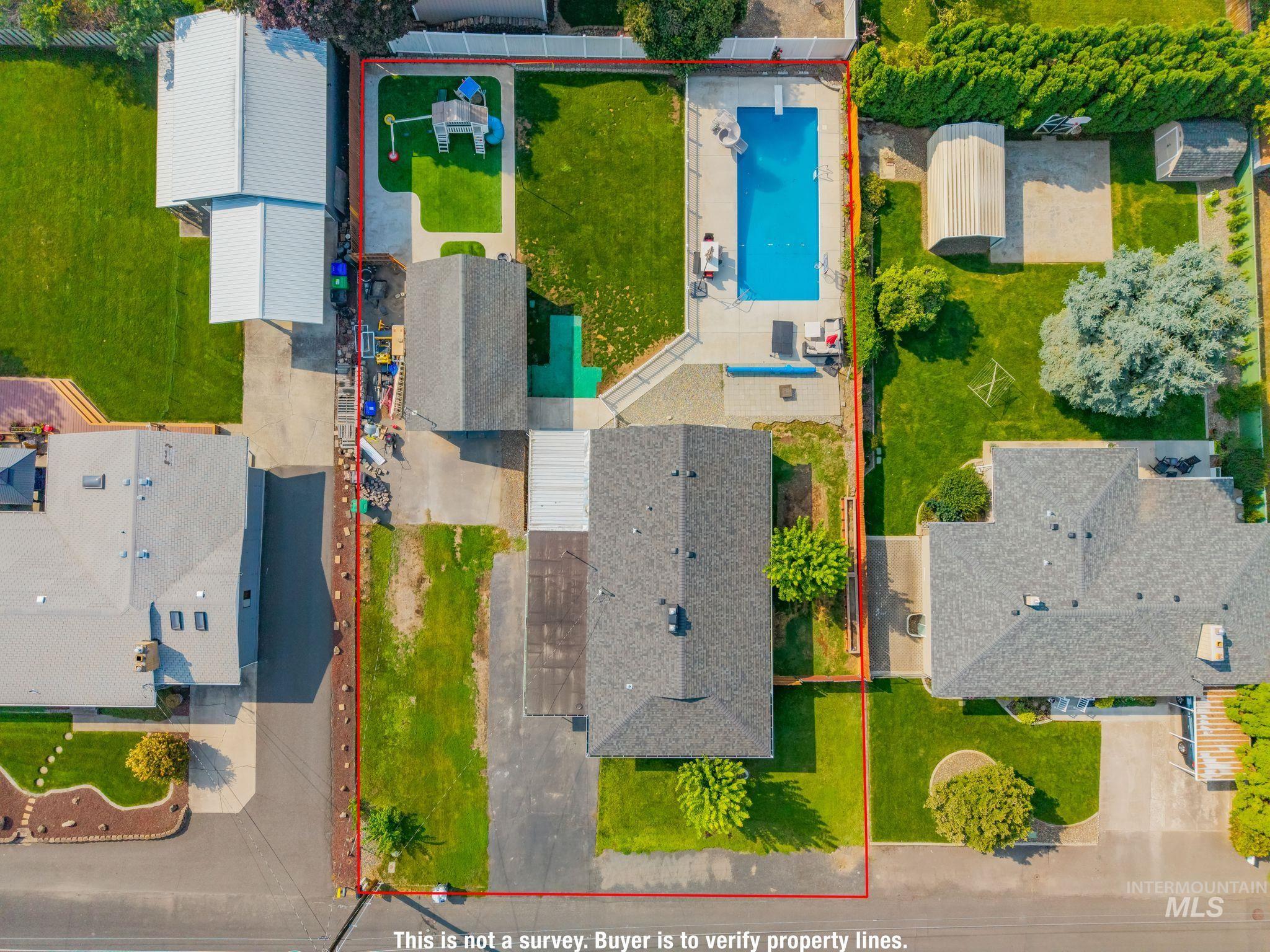 526 Airway Ave, Lewiston, Idaho 83501, 5 Bedrooms, 3 Bathrooms, Residential For Sale, Price $539,900, 98998111