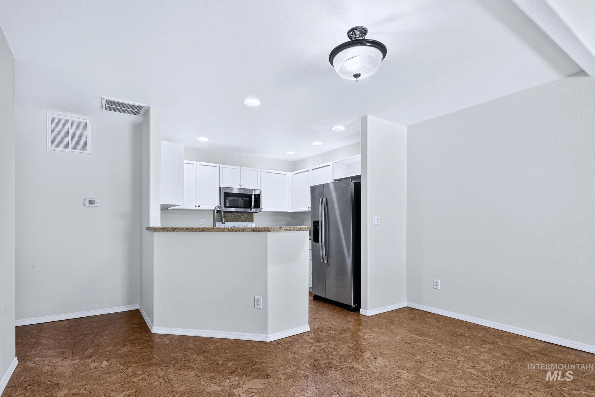 1655 S Annett St, Boise, Idaho 83705, 2 Bedrooms, 2.5 Bathrooms, Residential For Sale, Price $374,900,MLS 98998116