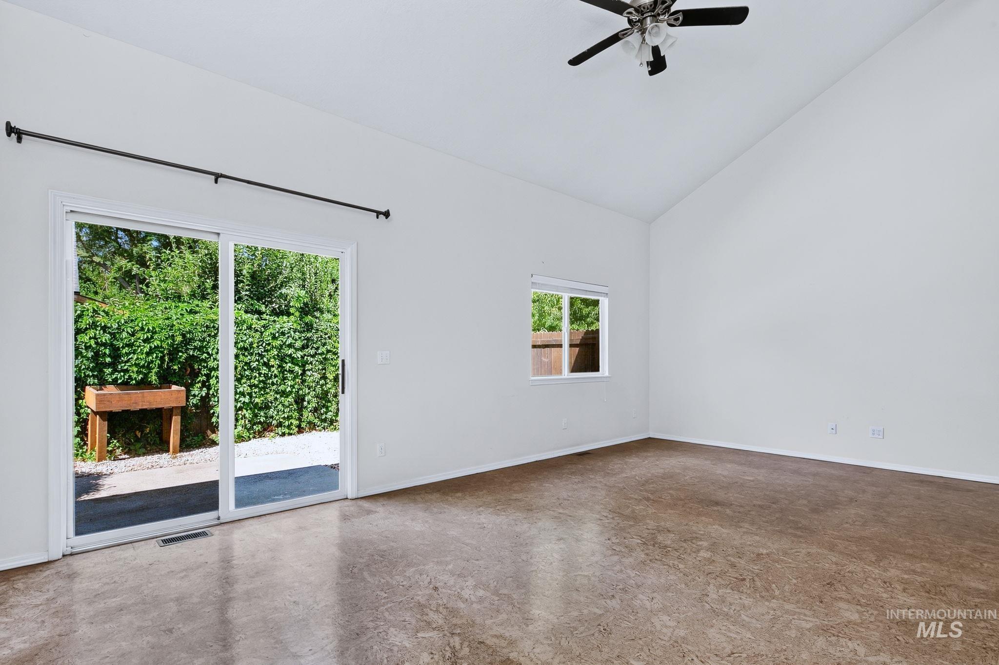 1655 S Annett St, Boise, Idaho 83705, 2 Bedrooms, 2.5 Bathrooms, Residential For Sale, Price $374,900,MLS 98998116