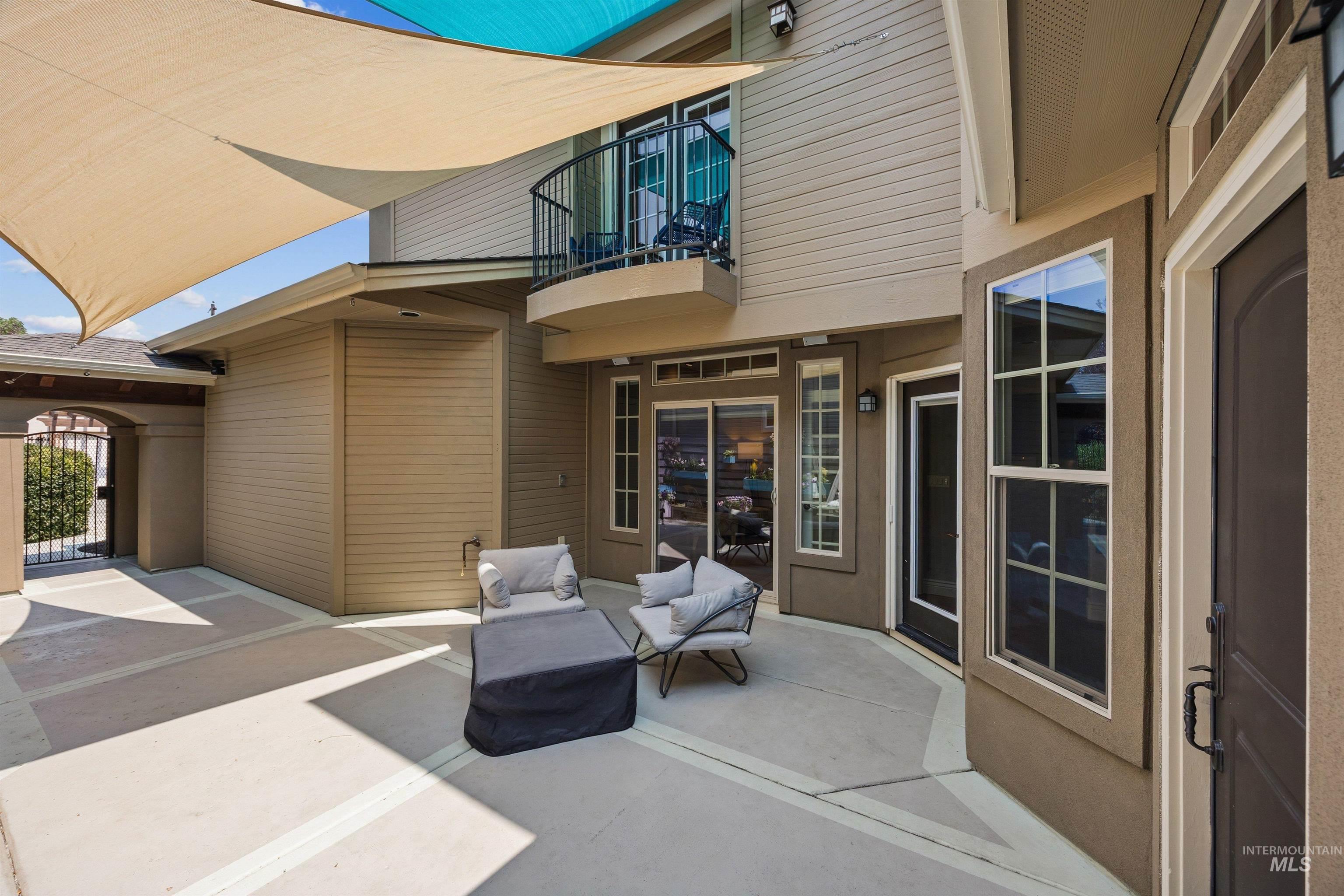 4422 N Mackenzie Lane, Boise, Idaho 83703, 2 Bedrooms, 2.5 Bathrooms, Residential For Sale, Price $515,000, 98998118