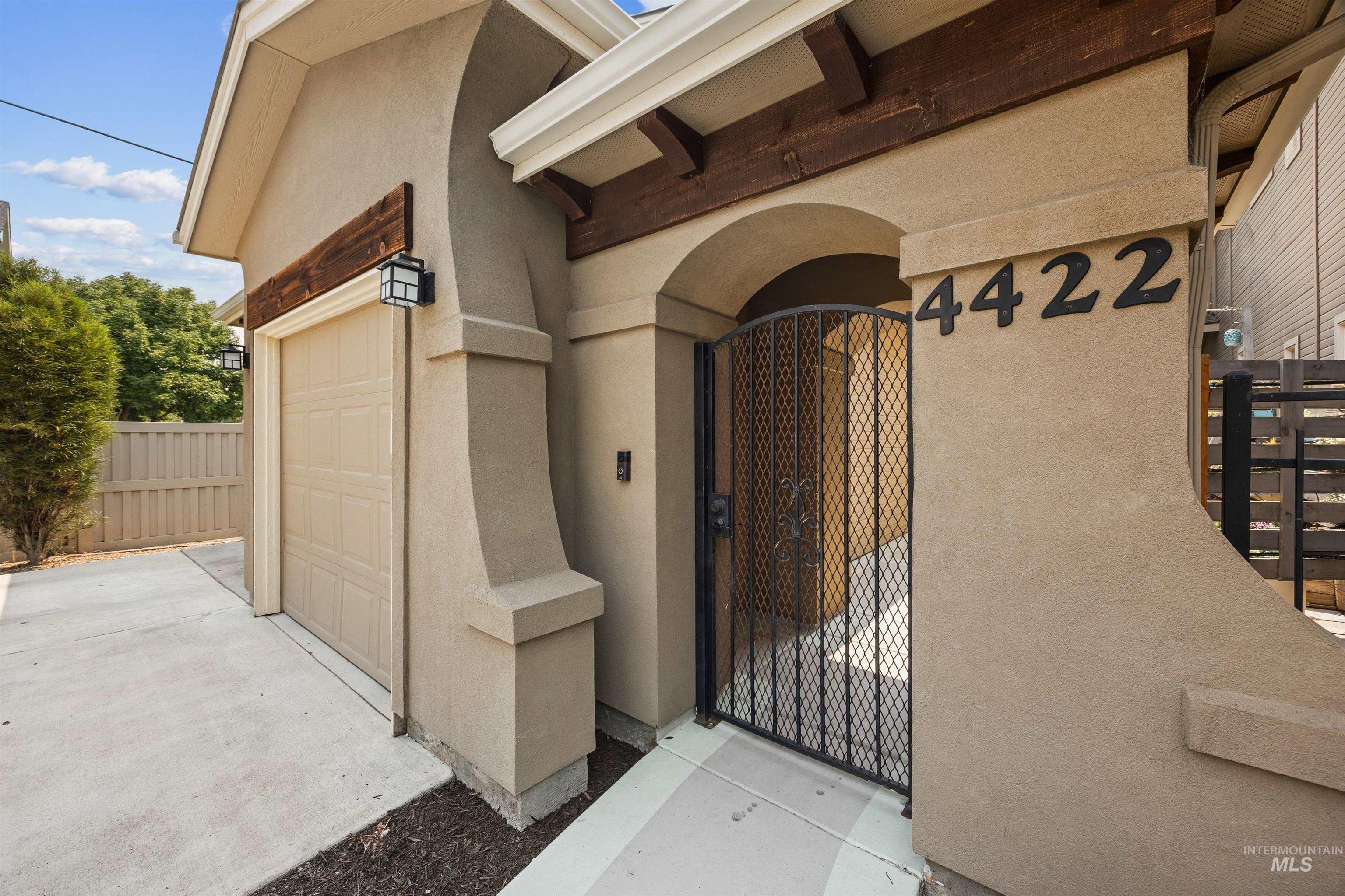 4422 N Mackenzie Lane, Boise, Idaho 83703, 2 Bedrooms, 2.5 Bathrooms, Residential For Sale, Price $515,000, 98998118