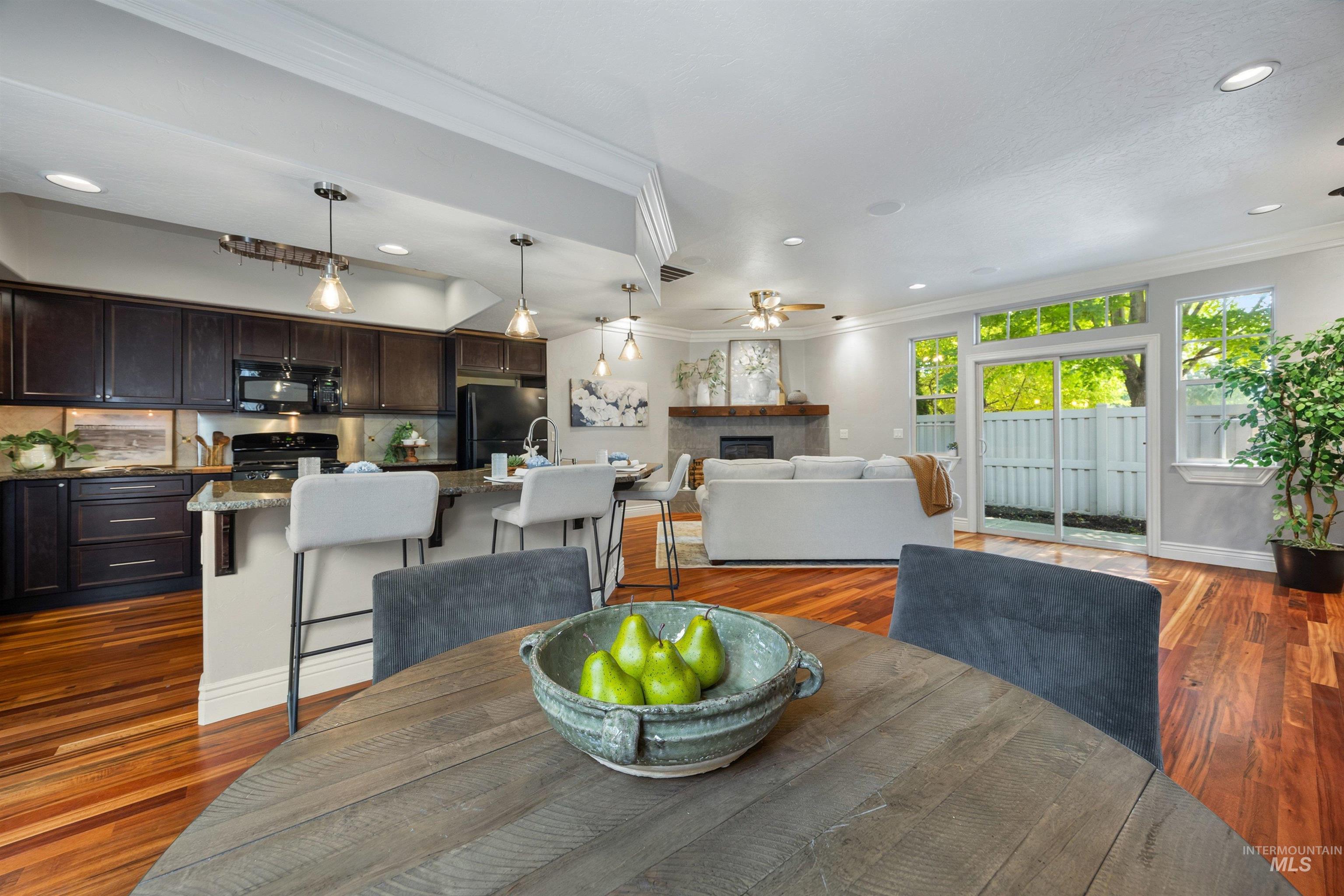 4422 N Mackenzie Lane, Boise, Idaho 83703, 2 Bedrooms, 2.5 Bathrooms, Residential For Sale, Price $515,000, 98998118
