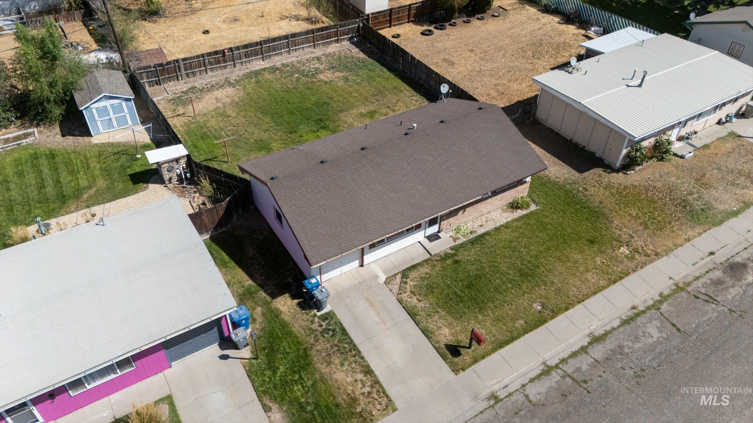 1240 E 16th North, Mountain Home, Idaho 83647, 3 Bedrooms, 1 Bathroom, Residential For Sale, Price $299,900,MLS 98998120