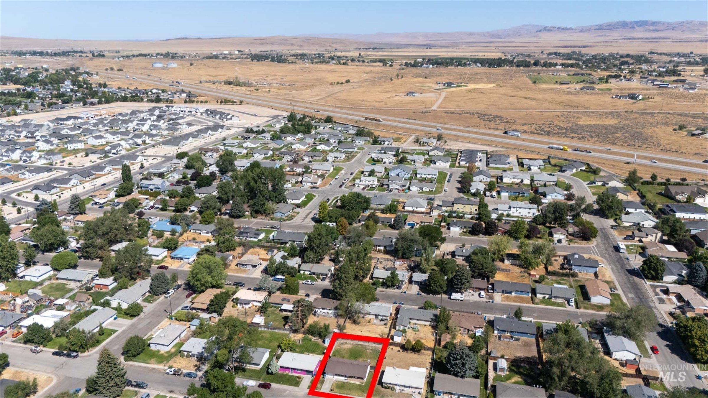 1240 E 16th North, Mountain Home, Idaho 83647, 3 Bedrooms, 1 Bathroom, Residential For Sale, Price $299,900,MLS 98998120