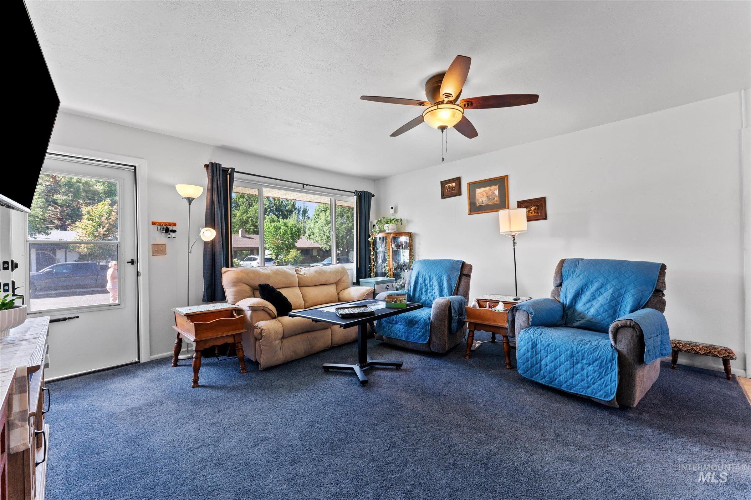 1240 E 16th North, Mountain Home, Idaho 83647, 3 Bedrooms, 1 Bathroom, Residential For Sale, Price $299,900,MLS 98998120