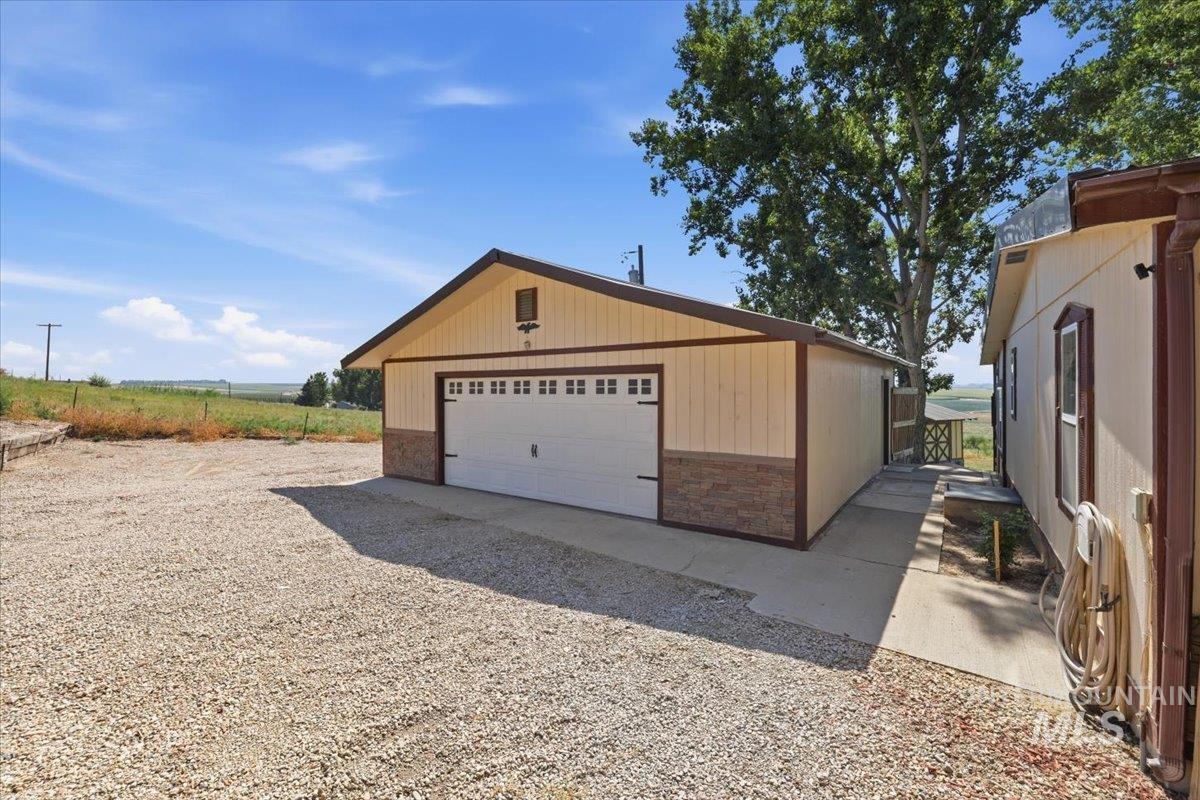 23519 Wamstad Rd, Parma, Idaho 83660, 3 Bedrooms, 2 Bathrooms, Residential For Sale, Price $605,000, 98998121