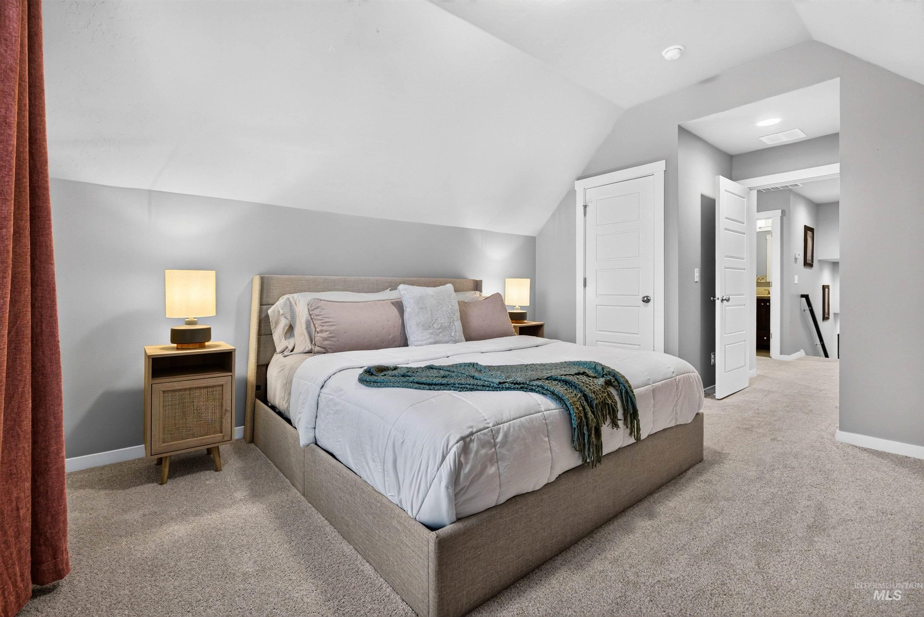 2639 E Ragusa Lane, Meridian, Idaho 83642, 3 Bedrooms, 2.5 Bathrooms, Residential For Sale, Price $520,000,MLS 98998125