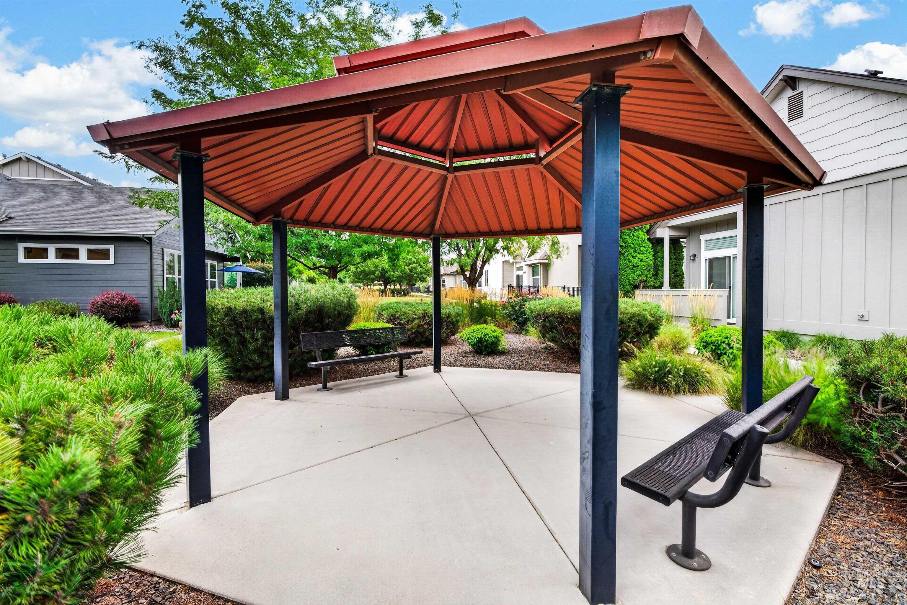 2639 E Ragusa Lane, Meridian, Idaho 83642, 3 Bedrooms, 2.5 Bathrooms, Residential For Sale, Price $520,000,MLS 98998125