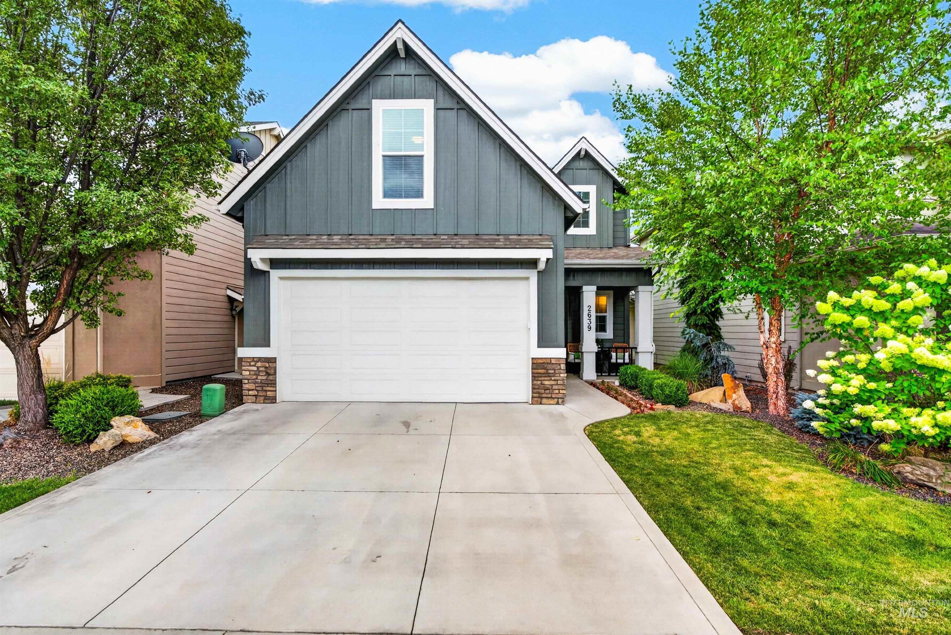 2639 E Ragusa Lane, Meridian, Idaho 83642, 3 Bedrooms, 2.5 Bathrooms, Residential For Sale, Price $520,000,MLS 98998125