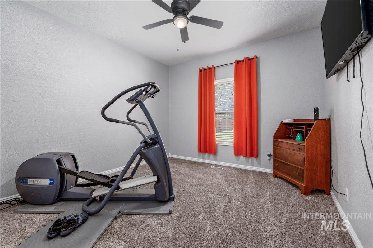 9752 W Bridgegate St, Boise, Idaho 83709, 3 Bedrooms, 2 Bathrooms, Residential For Sale, Price $639,000,MLS 98998127
