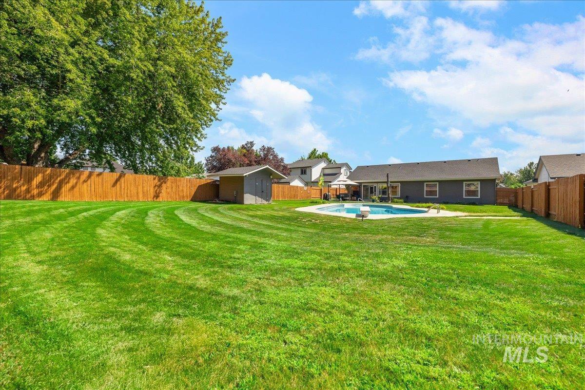 9752 W Bridgegate St, Boise, Idaho 83709, 3 Bedrooms, 2 Bathrooms, Residential For Sale, Price $639,000,MLS 98998127